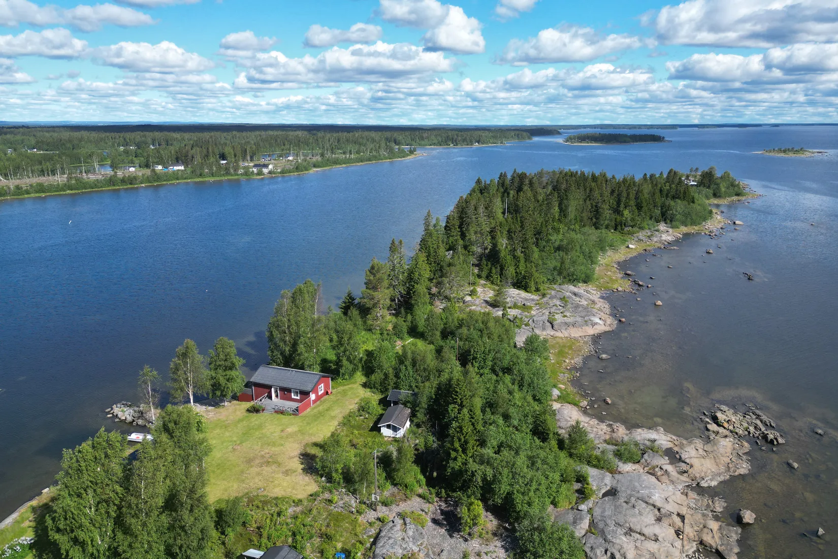 Fritidshus, Lillklyvan 26 samt Lillklyvan 28, Holmsund, Umeå