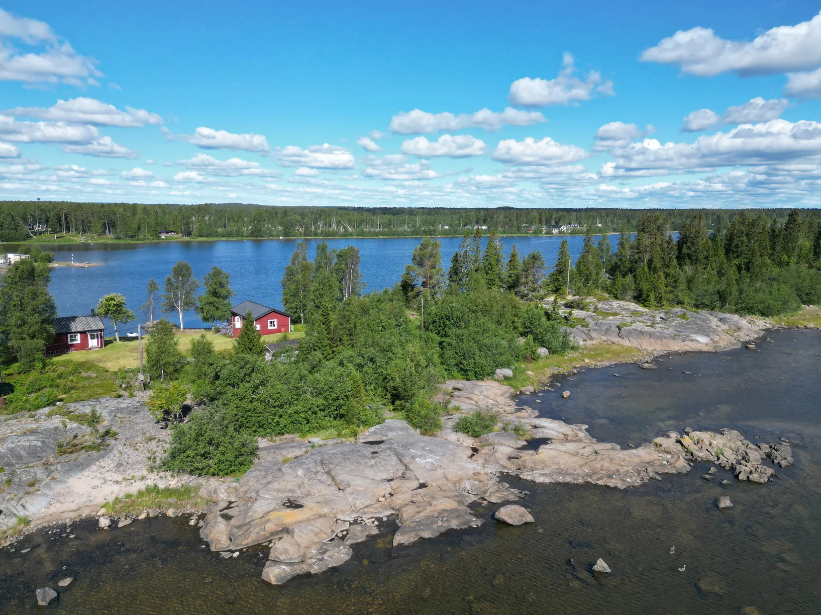 Fritidshus, Lillklyvan 26 samt Lillklyvan 28, Holmsund, Umeå