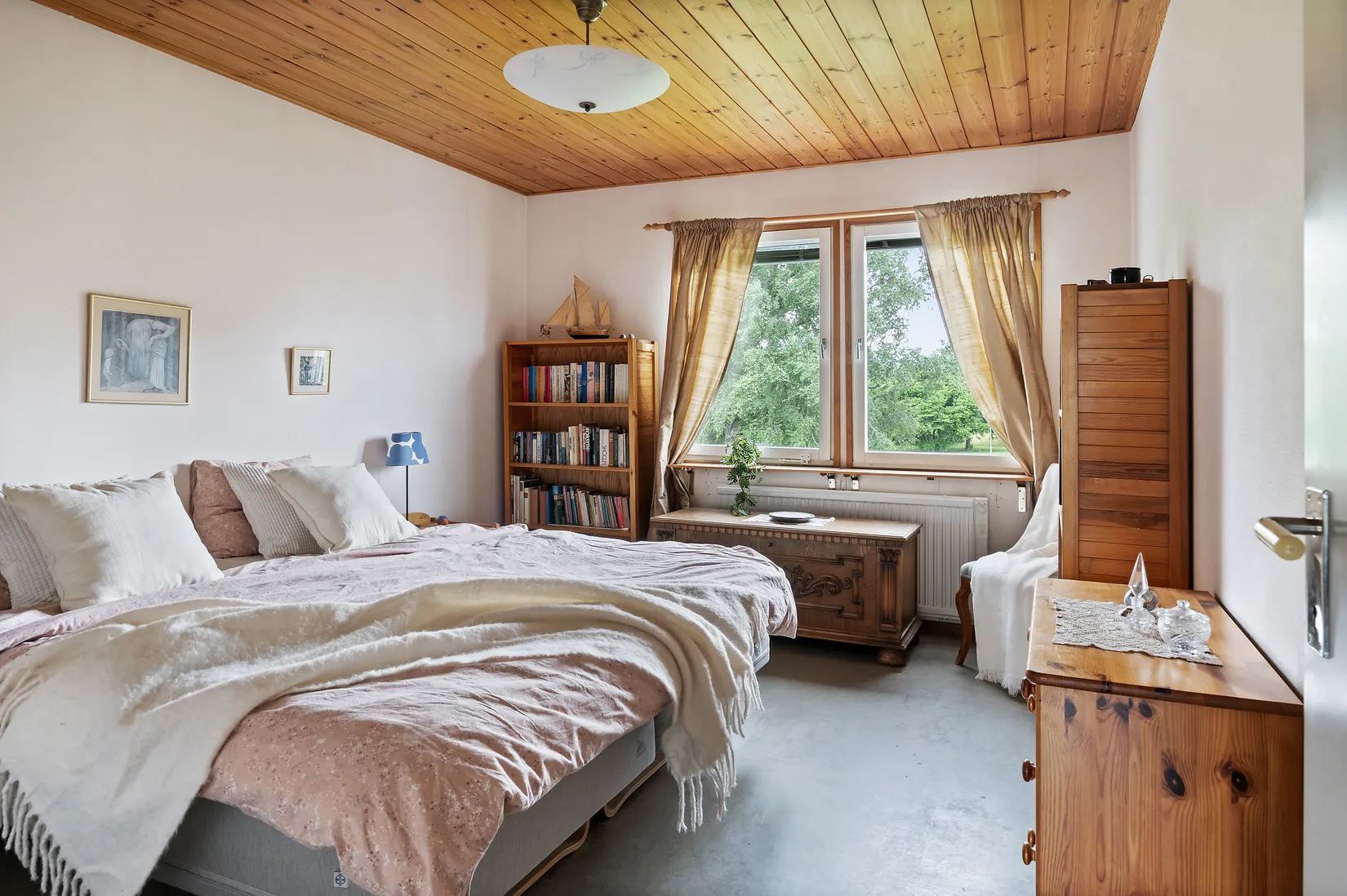 Radhus, Östergökssvängen 17, Nälsta, Stockholm