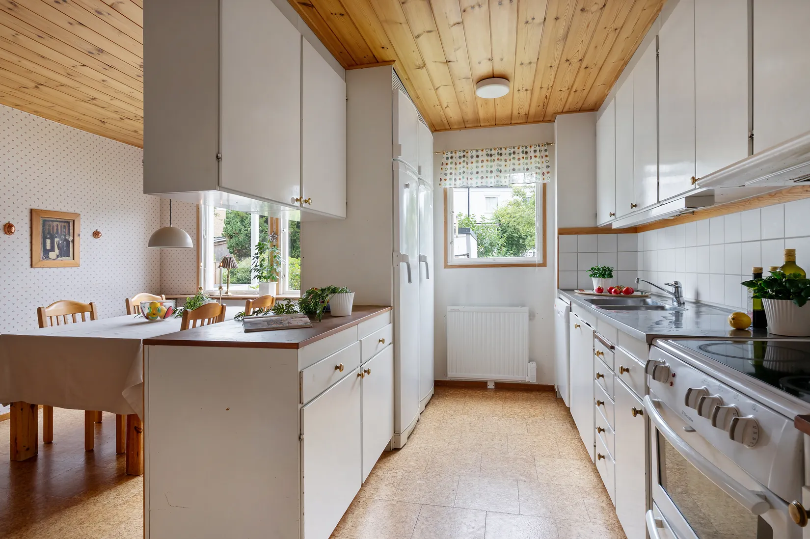 Radhus, Östergökssvängen 17, Nälsta, Stockholm