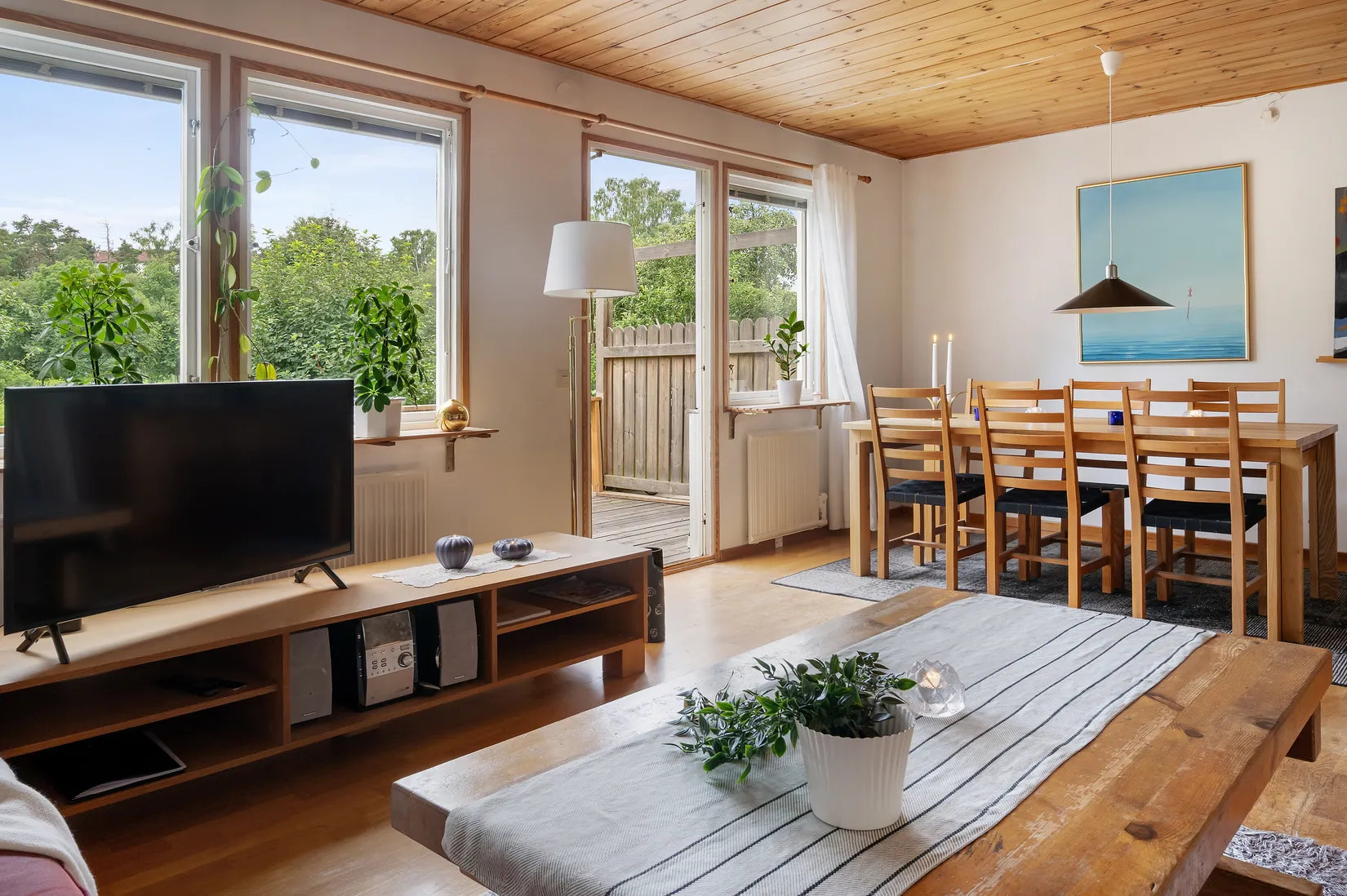 Radhus, Östergökssvängen 17, Nälsta, Stockholm