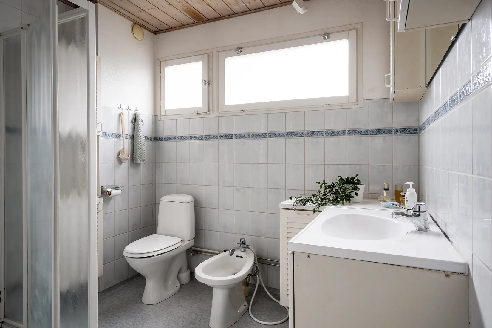 Radhus, Östergökssvängen 17, Nälsta, Stockholm