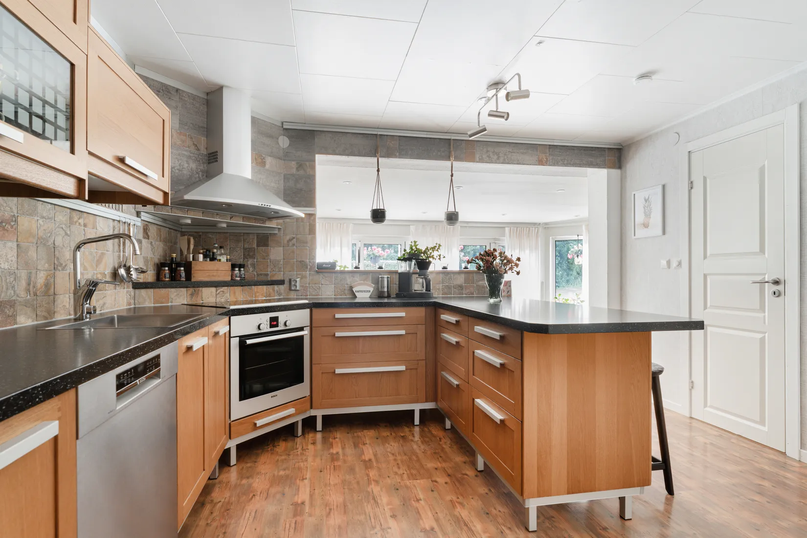 Villa, Hasselgatan 5, Bjuv