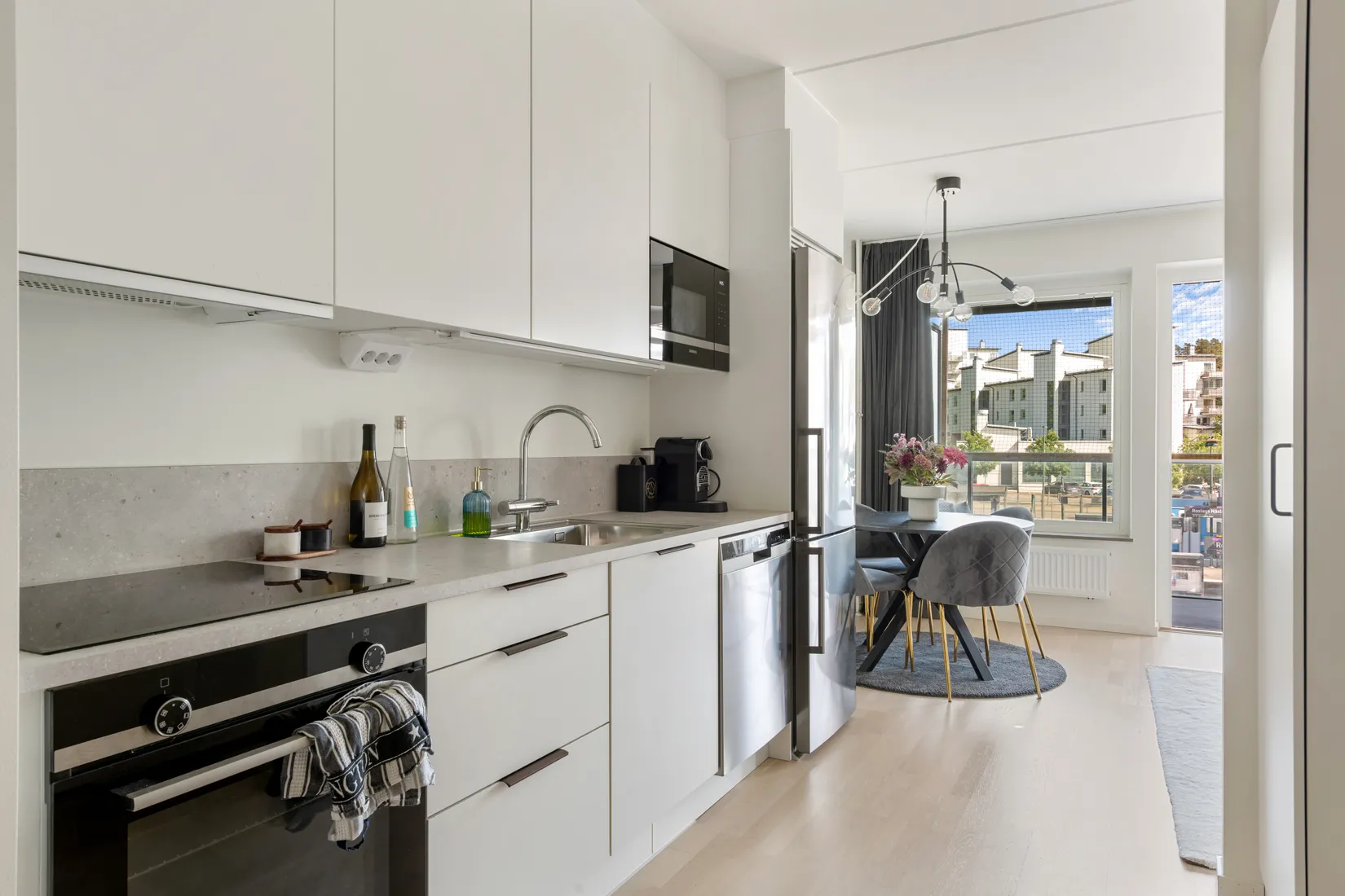 Bostadsrätt, Stationsvägen 52, 2 tr, Roslags Näsby, Täby