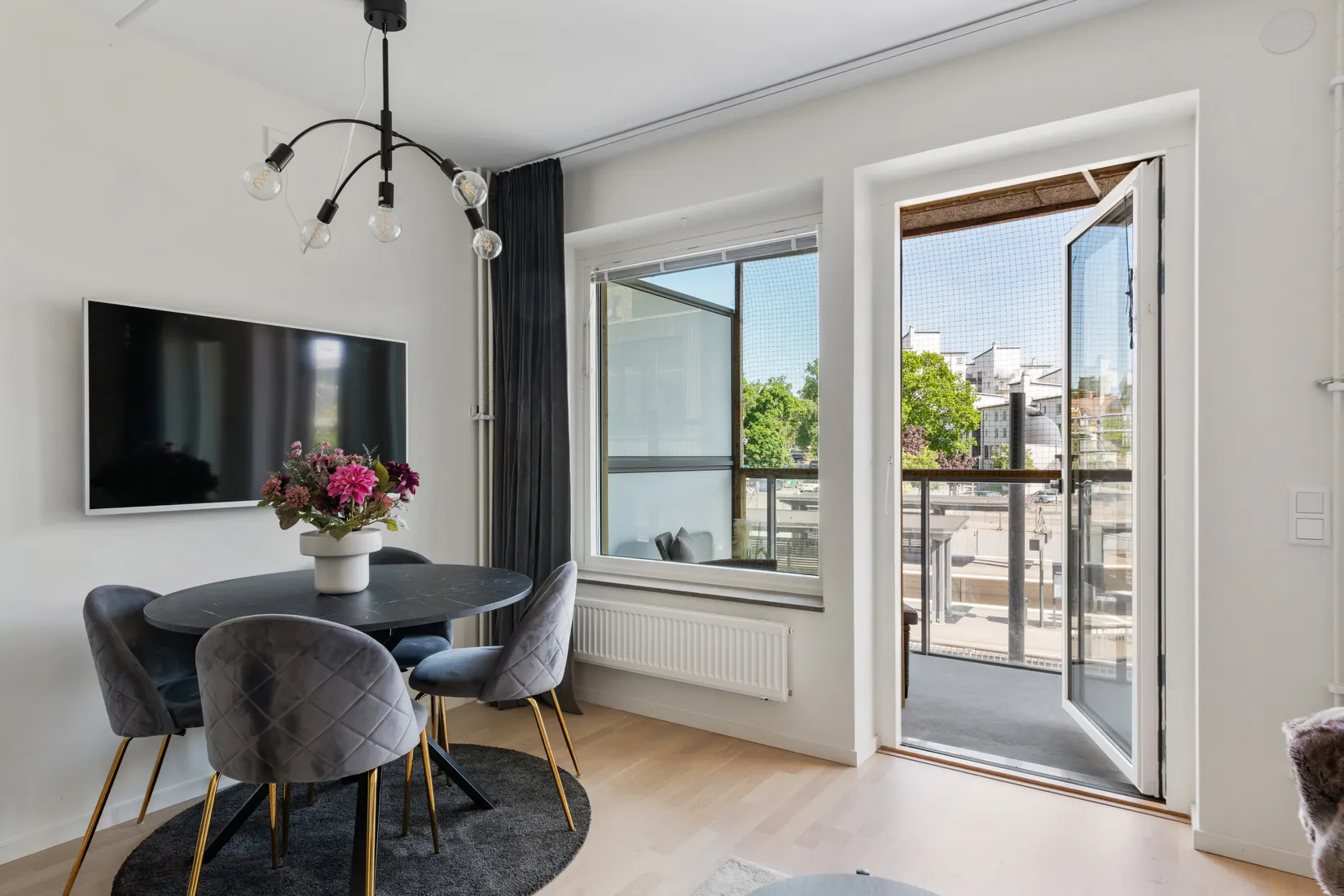 Bostadsrätt, Stationsvägen 52, 2 tr, Roslags Näsby, Täby