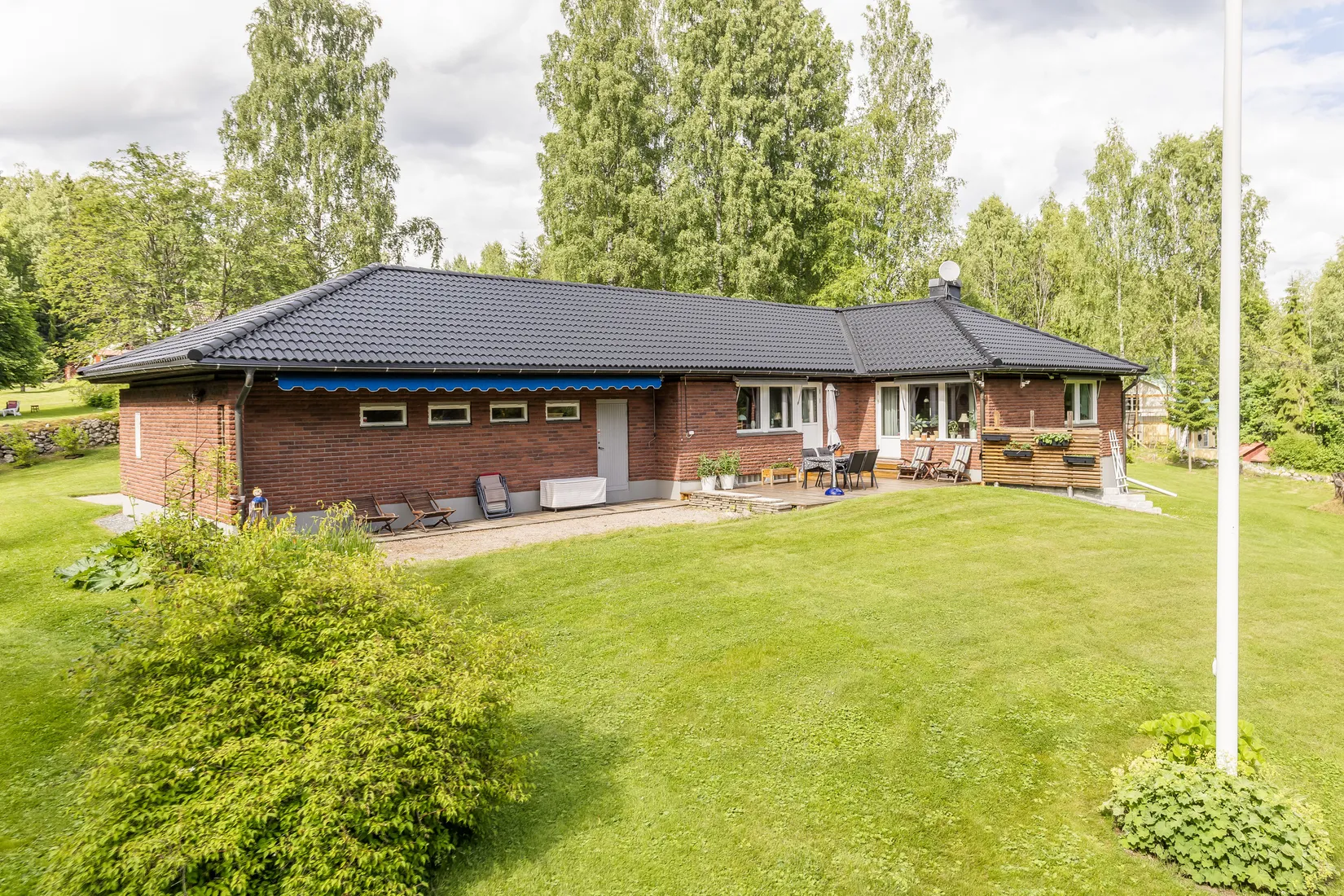 Villa, Källbottenvägen 23, LUDVIKA Källbotten, Ludvika