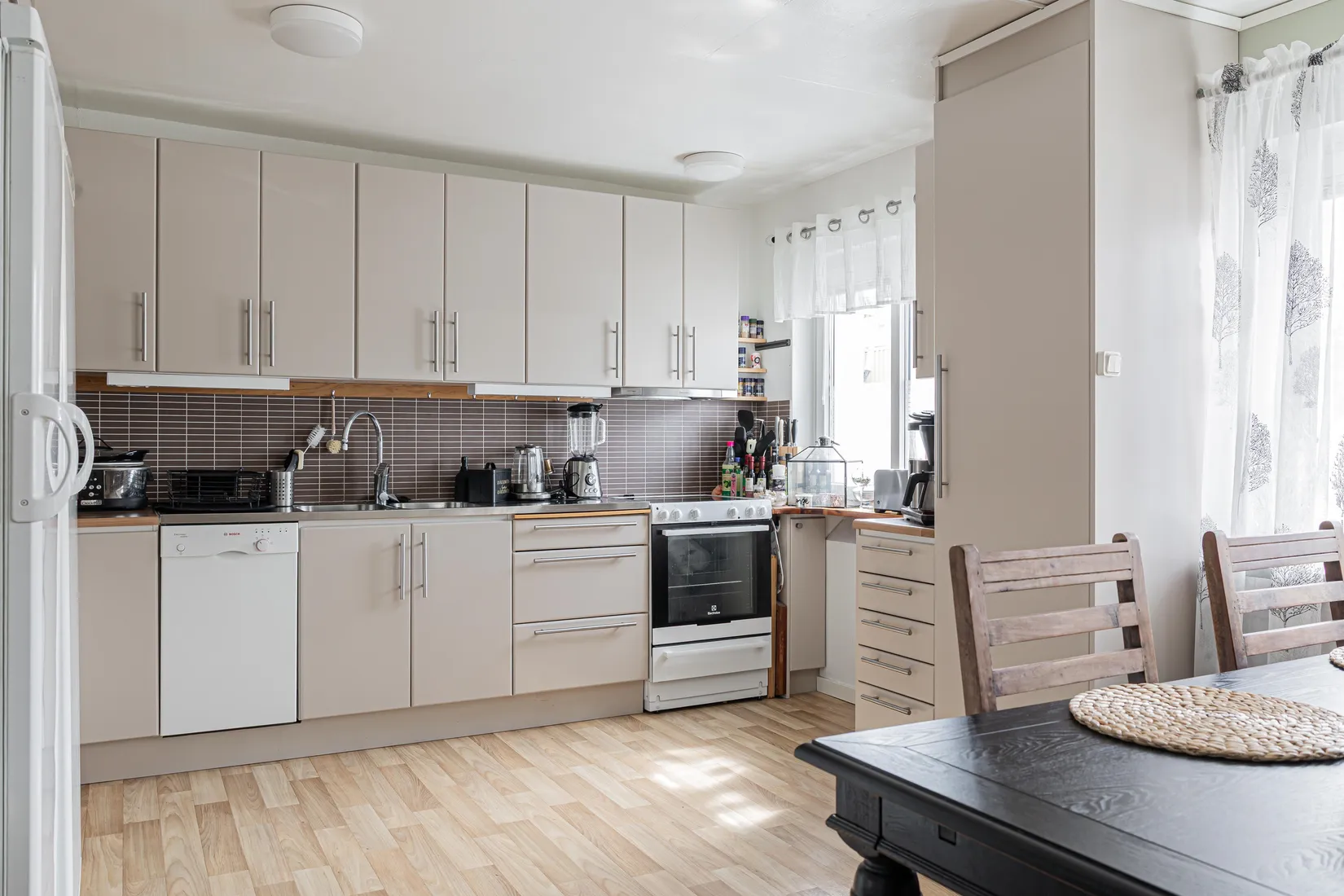 Radhus, Persbovägen 11 A, Västerås