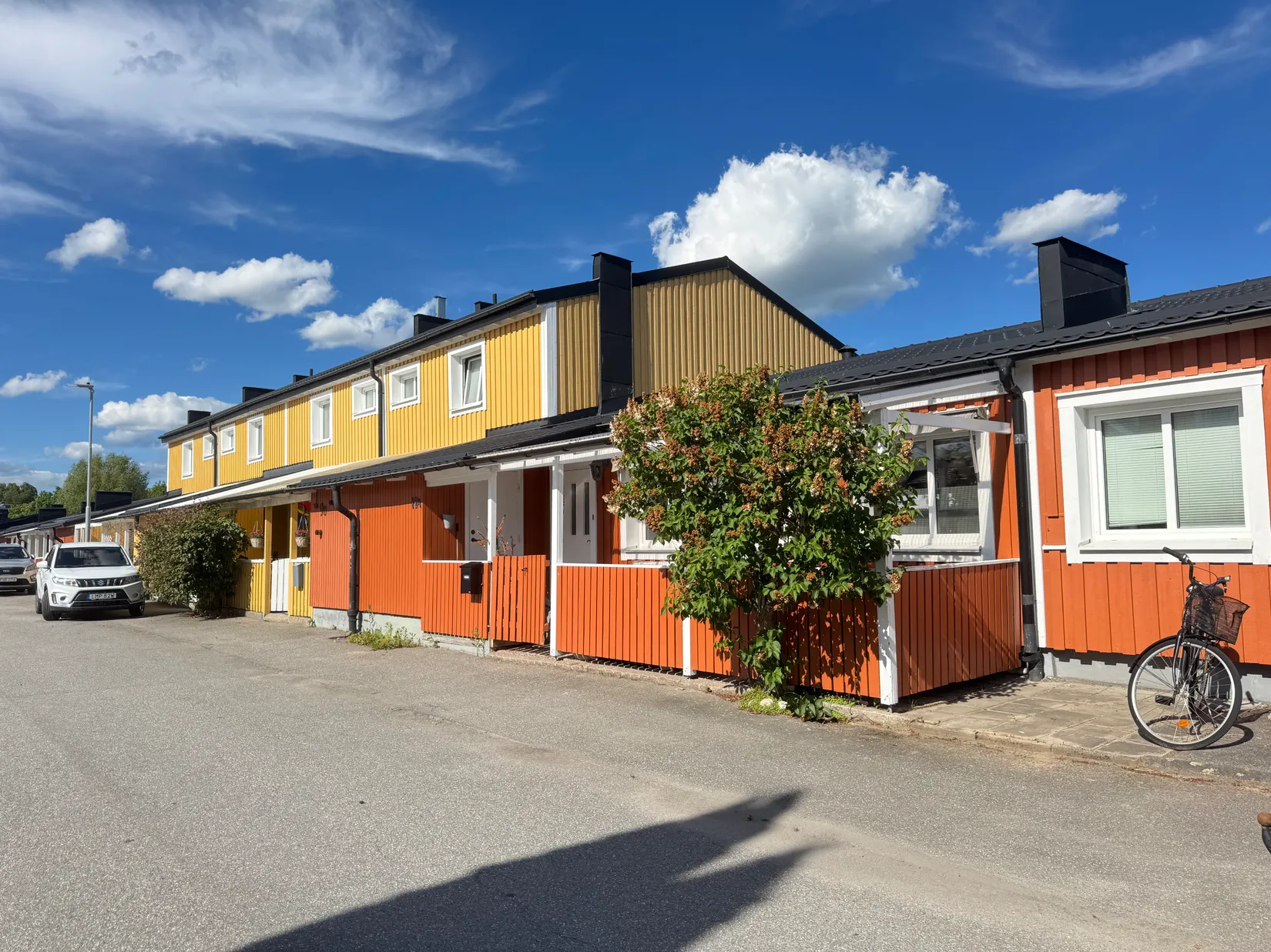 Radhus, Persbovägen 11 A, Västerås