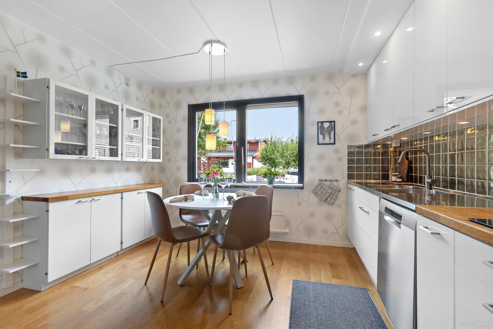 Villa, Radhus, Gitarrvägen 50, Viksjö Hummelmora, Järfälla