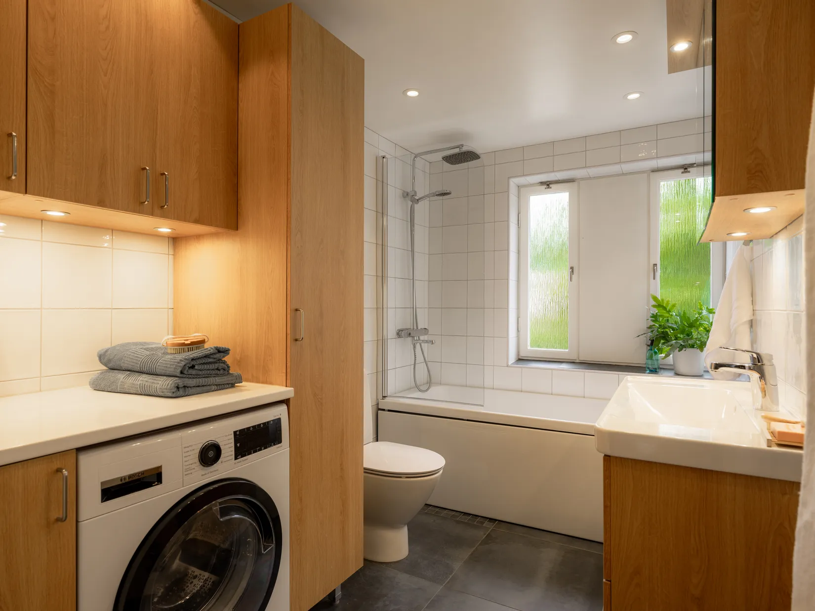 Bostadsrätt, Radhus, Skälbyvägen 24B, Häggvik, Sollentuna