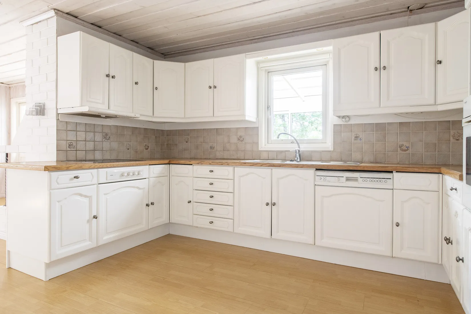 Villa, Backvägen 5A, B, E, F. Åkervägen 4, Rentjärn, Malå