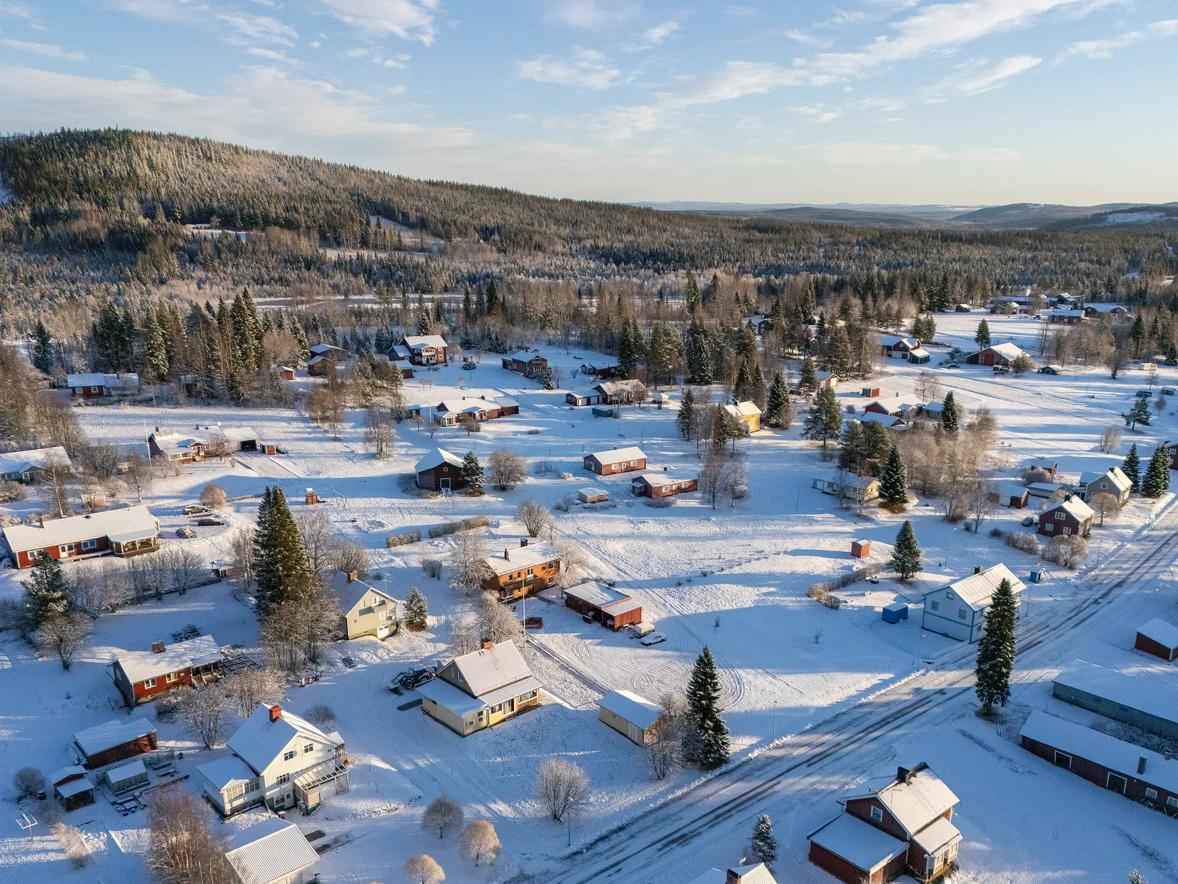 Villa, Backvägen 5A, B, E, F. Åkervägen 4, Rentjärn, Malå