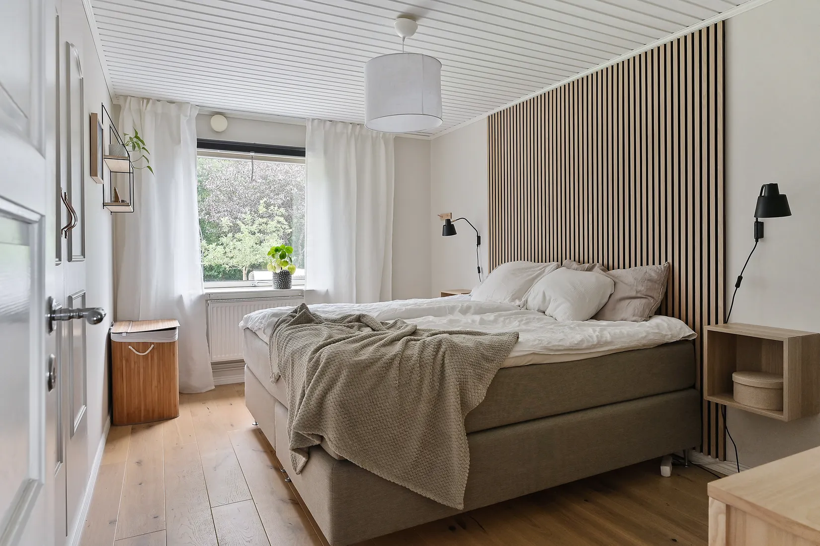 Radhus, Slånbärsvägen 4, Hemmesta, Värmdö
