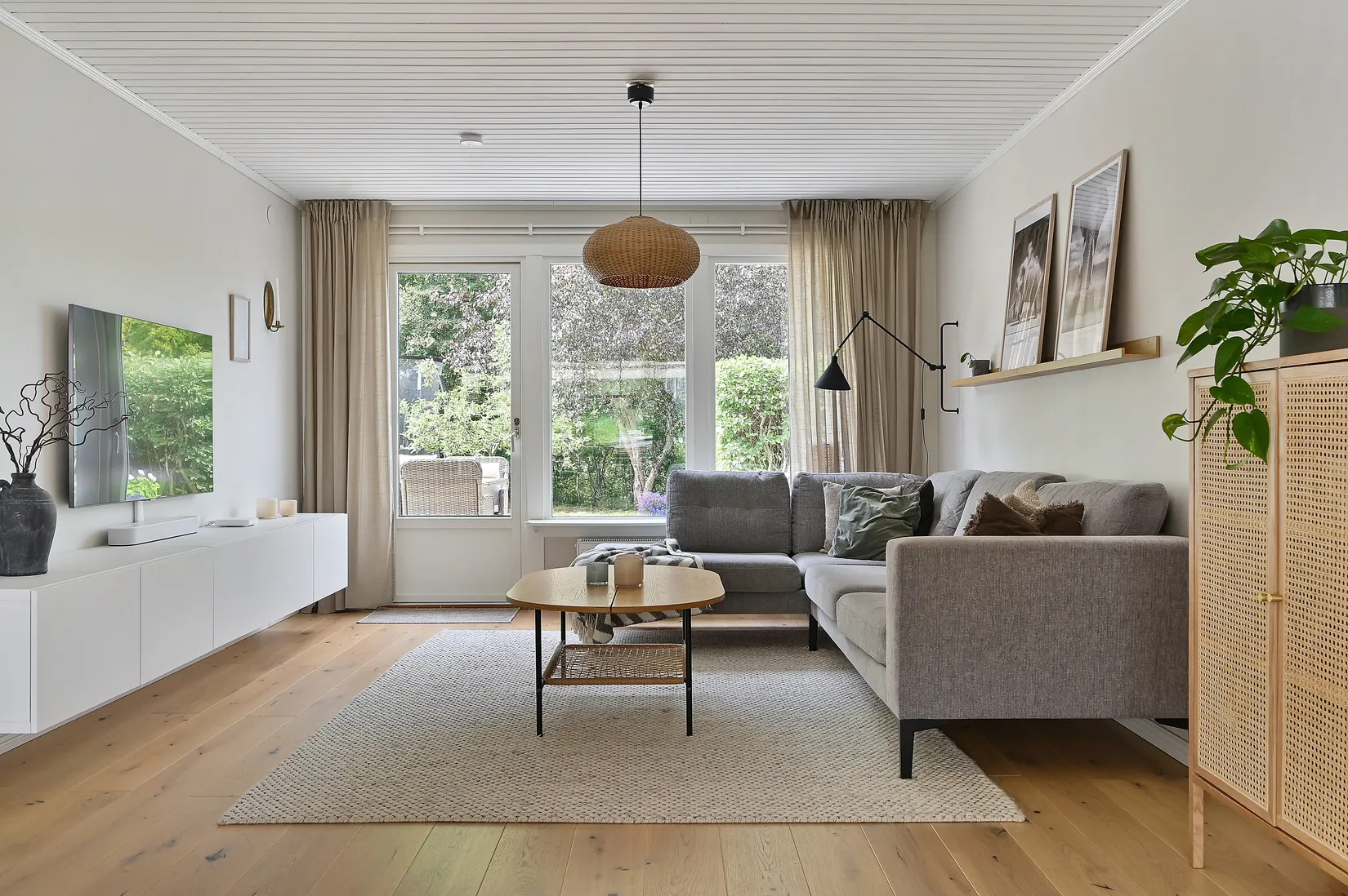 Radhus, Slånbärsvägen 4, Hemmesta, Värmdö