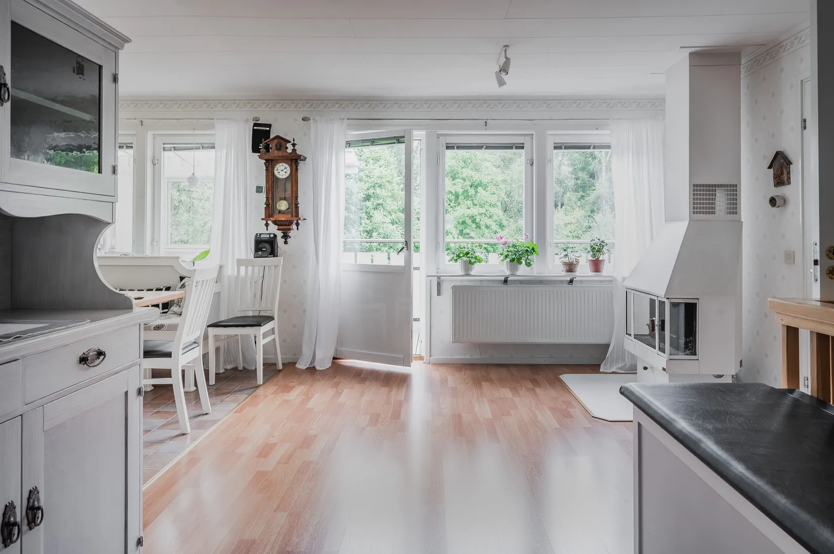 Radhus, Oxvägen 8, Kroksta, Örnsköldsvik