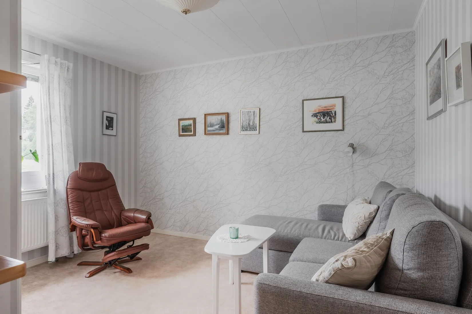 Radhus, Oxvägen 8, Kroksta, Örnsköldsvik