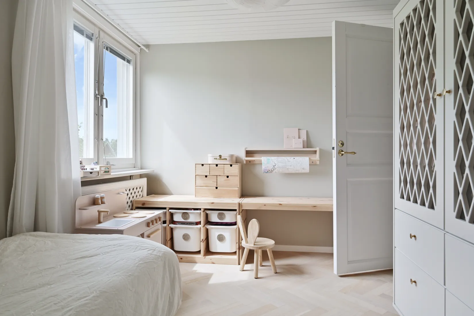Villa, Kometvägen 9, Skälby, Järfälla