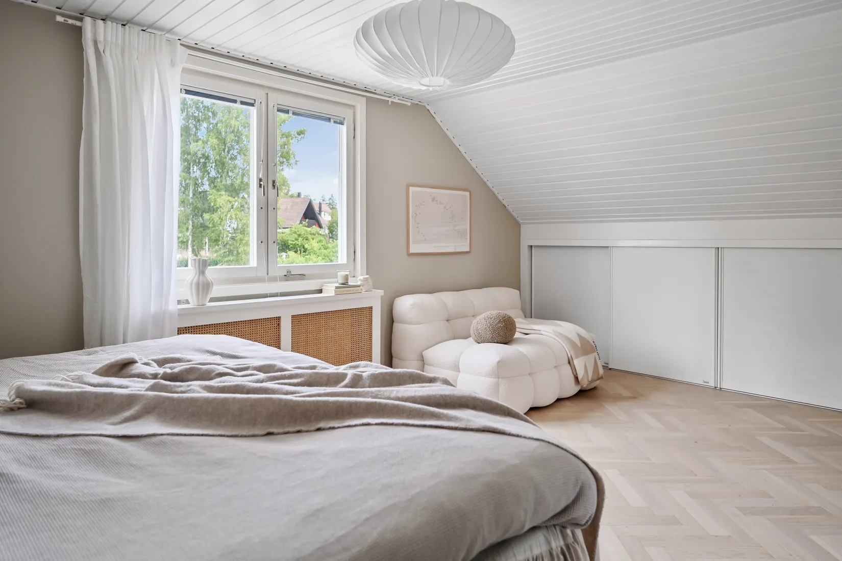 Villa, Kometvägen 9, Skälby, Järfälla
