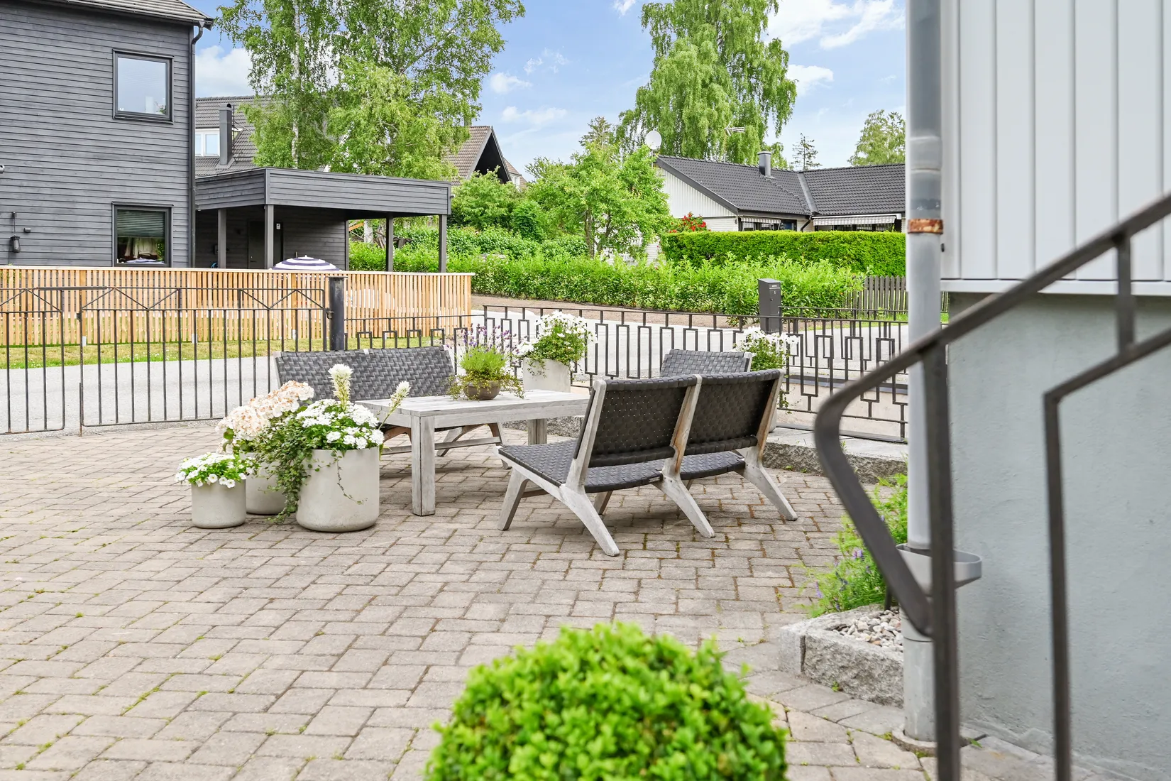 Villa, Kometvägen 9, Skälby, Järfälla