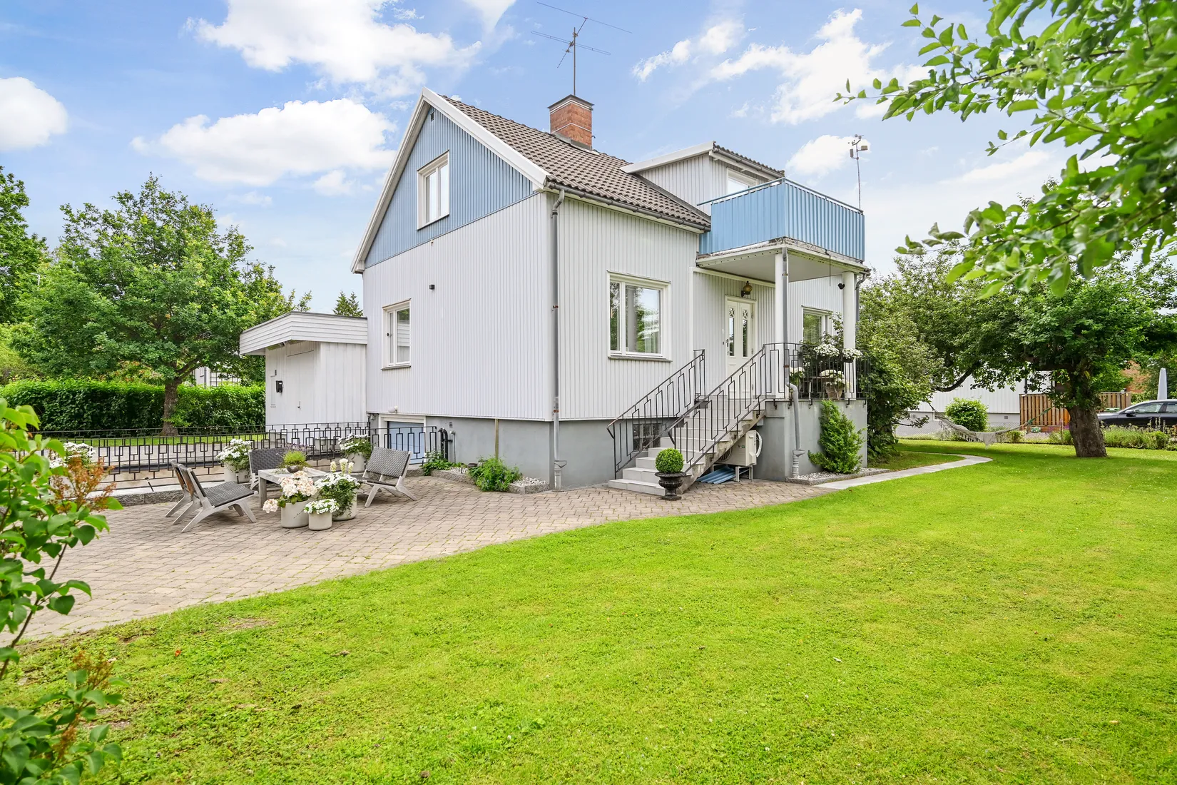 Villa, Kometvägen 9, Skälby, Järfälla