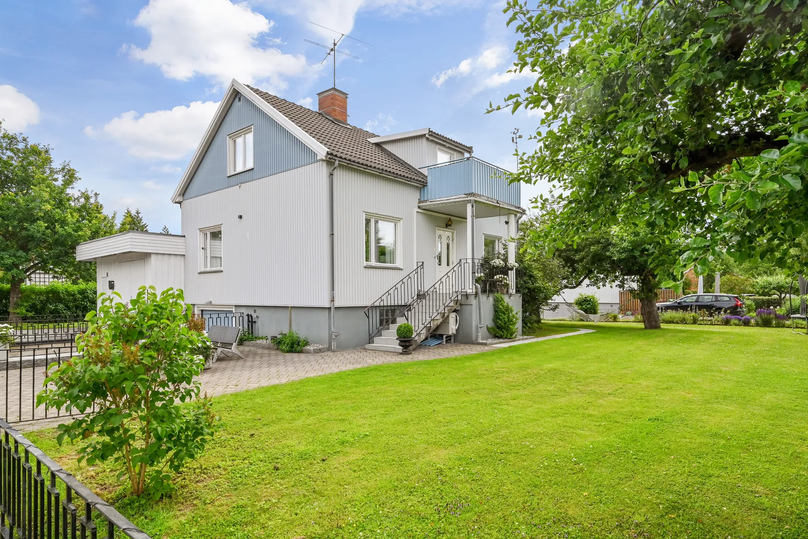 Villa, Kometvägen 9, Skälby, Järfälla