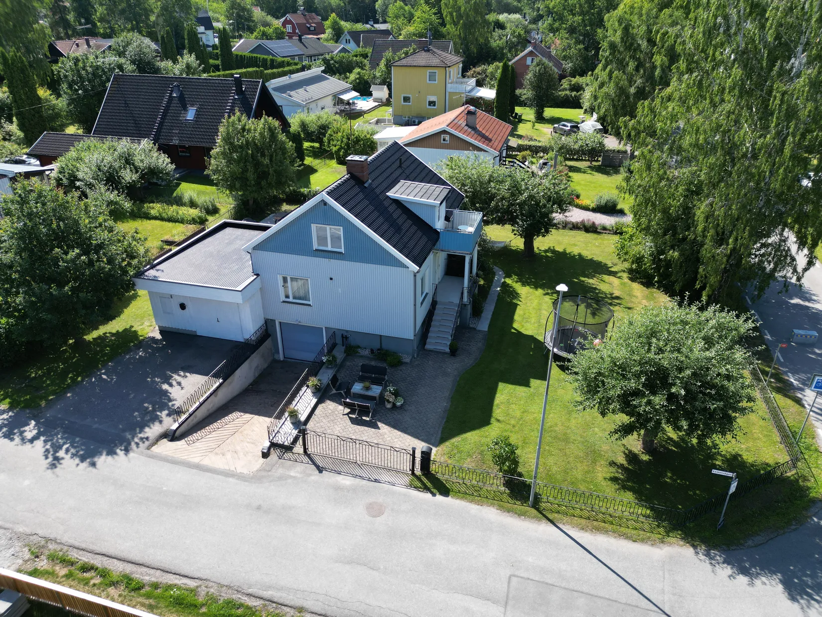 Villa, Kometvägen 9, Skälby, Järfälla