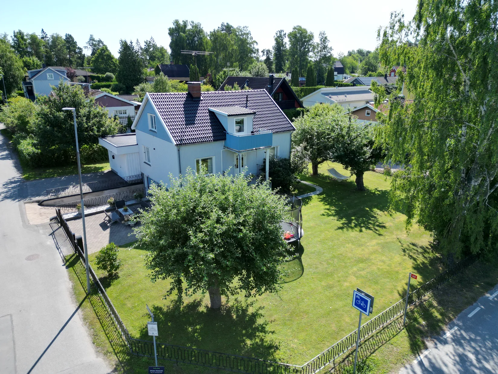 Villa, Kometvägen 9, Skälby, Järfälla