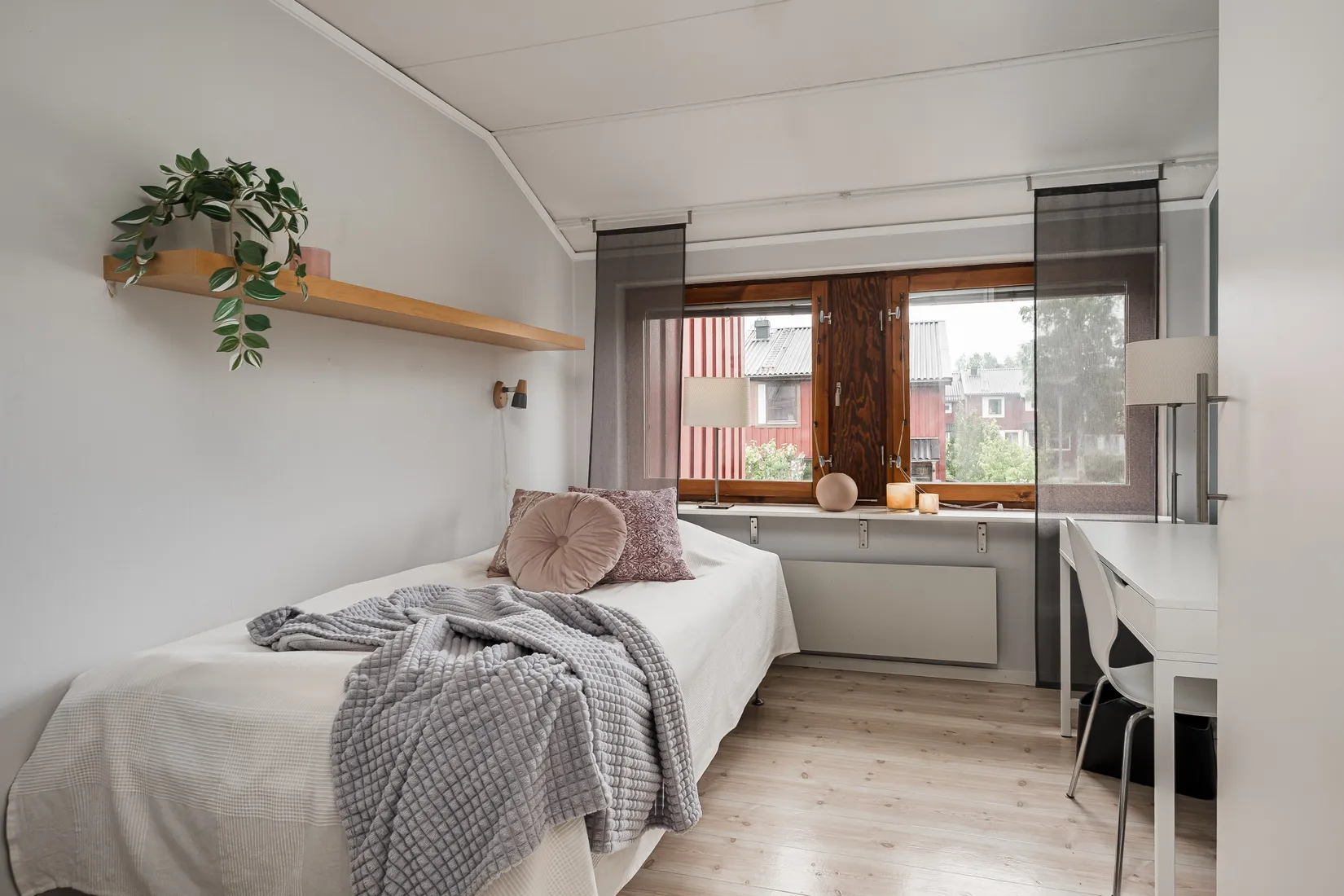 Radhus, Granudden 8, Granudden, Härnösand