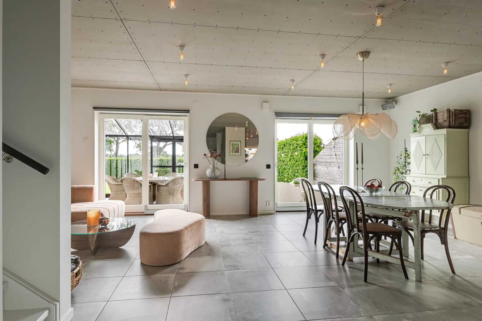 Villa, Radhus, Mästerbovägen 22, Södra Freberga, Motala