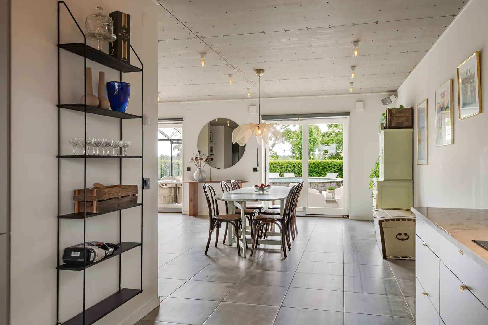 Villa, Radhus, Mästerbovägen 22, Södra Freberga, Motala