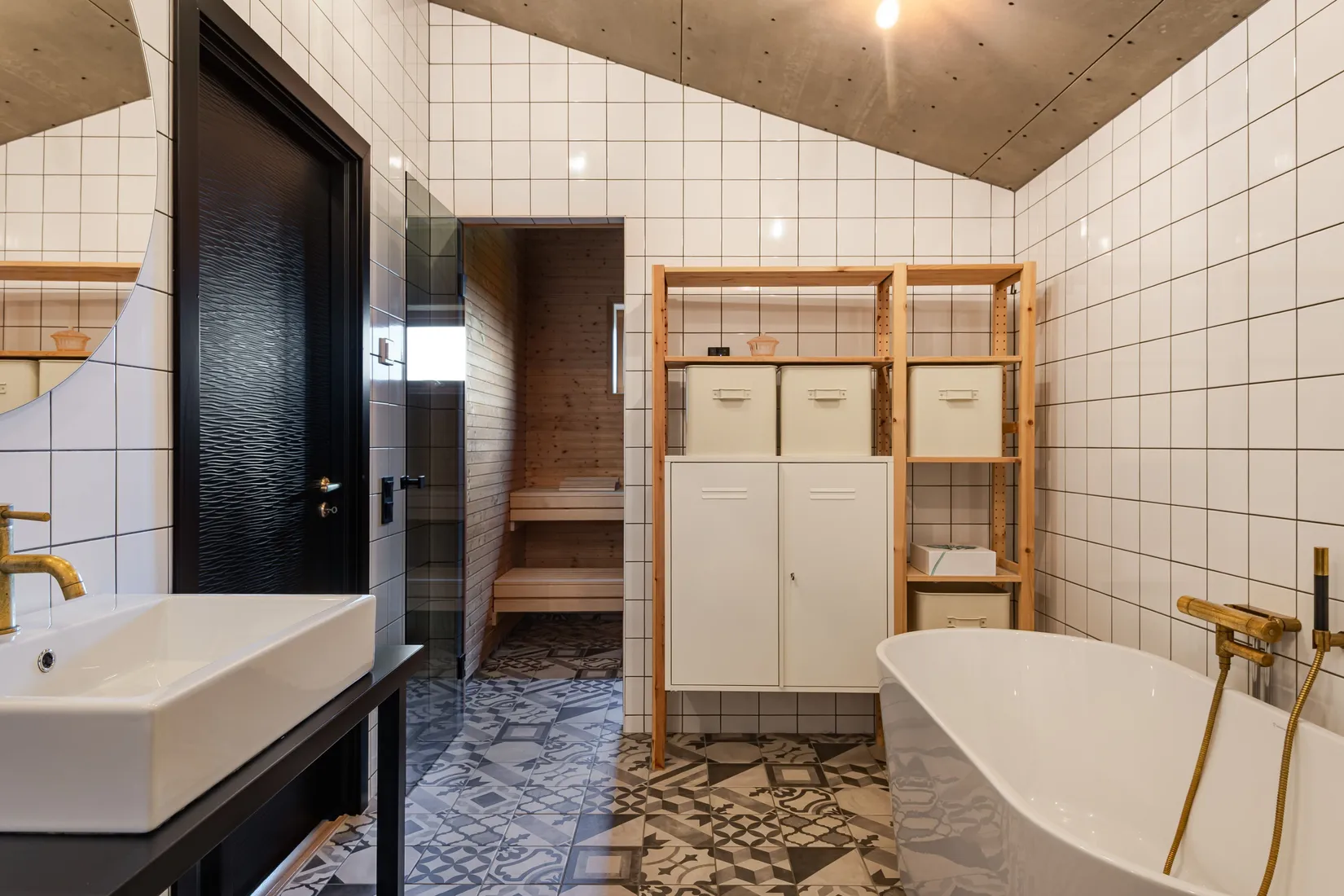 Villa, Radhus, Mästerbovägen 22, Södra Freberga, Motala