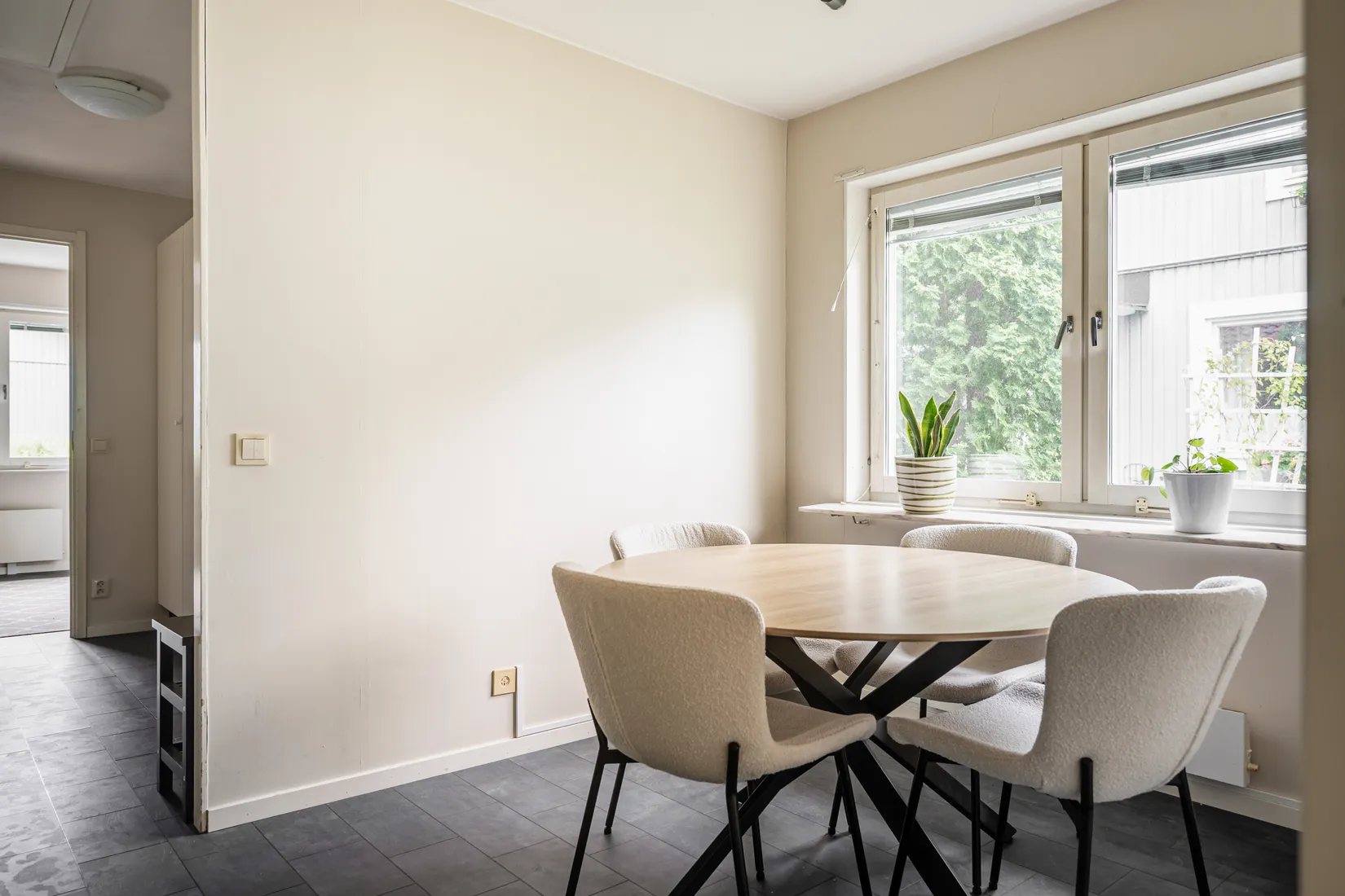 Villa, Radhus, Runöbacken 57, Runö backe, Österåker