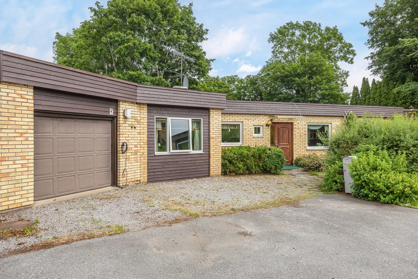 Villa, Klockarvägen 8, Bro - Gamla Bro, Upplands-Bro