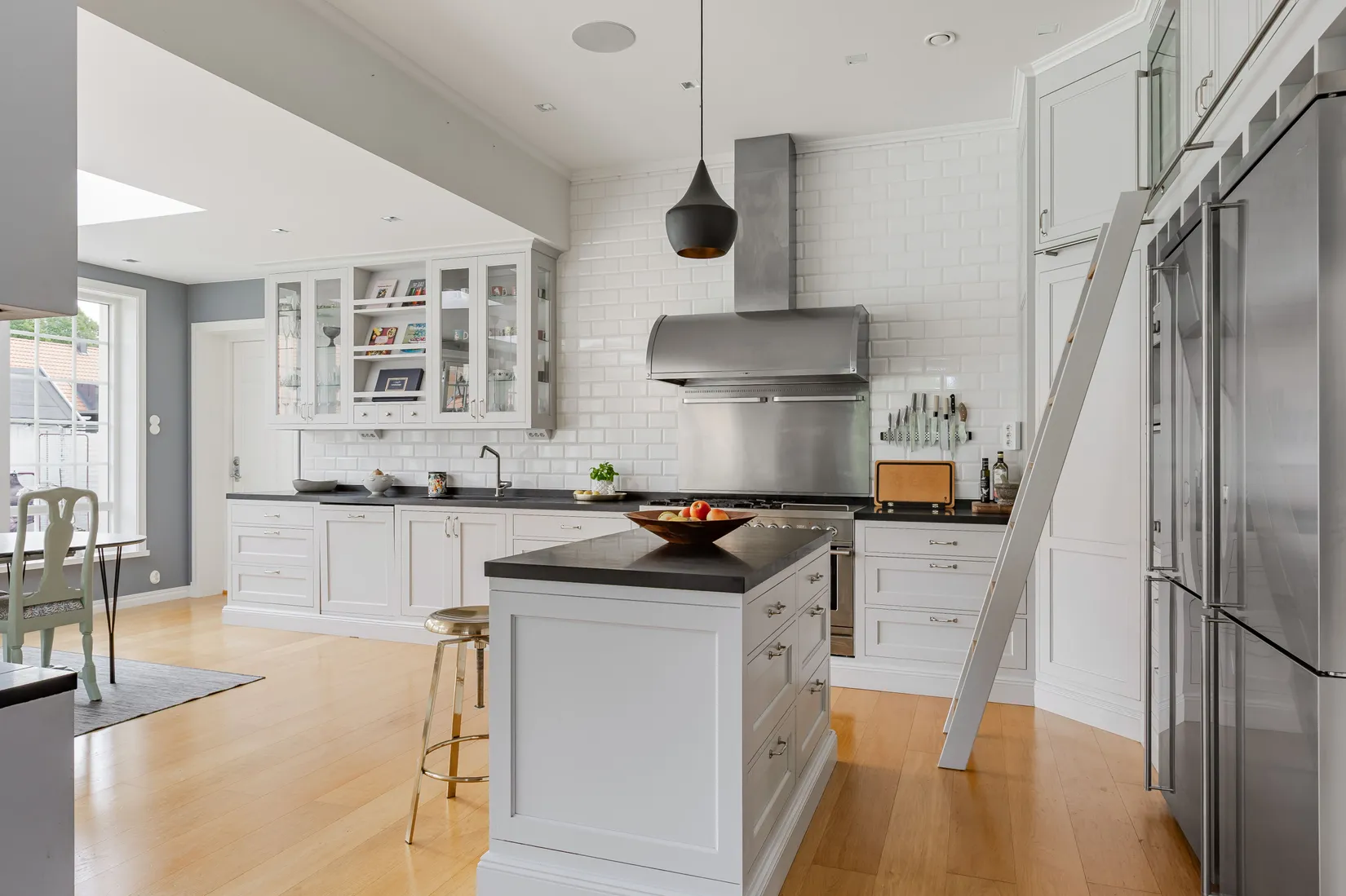 Villa, Radhus, Blockflöjtsgatan 14, Ullstämma, Linköping