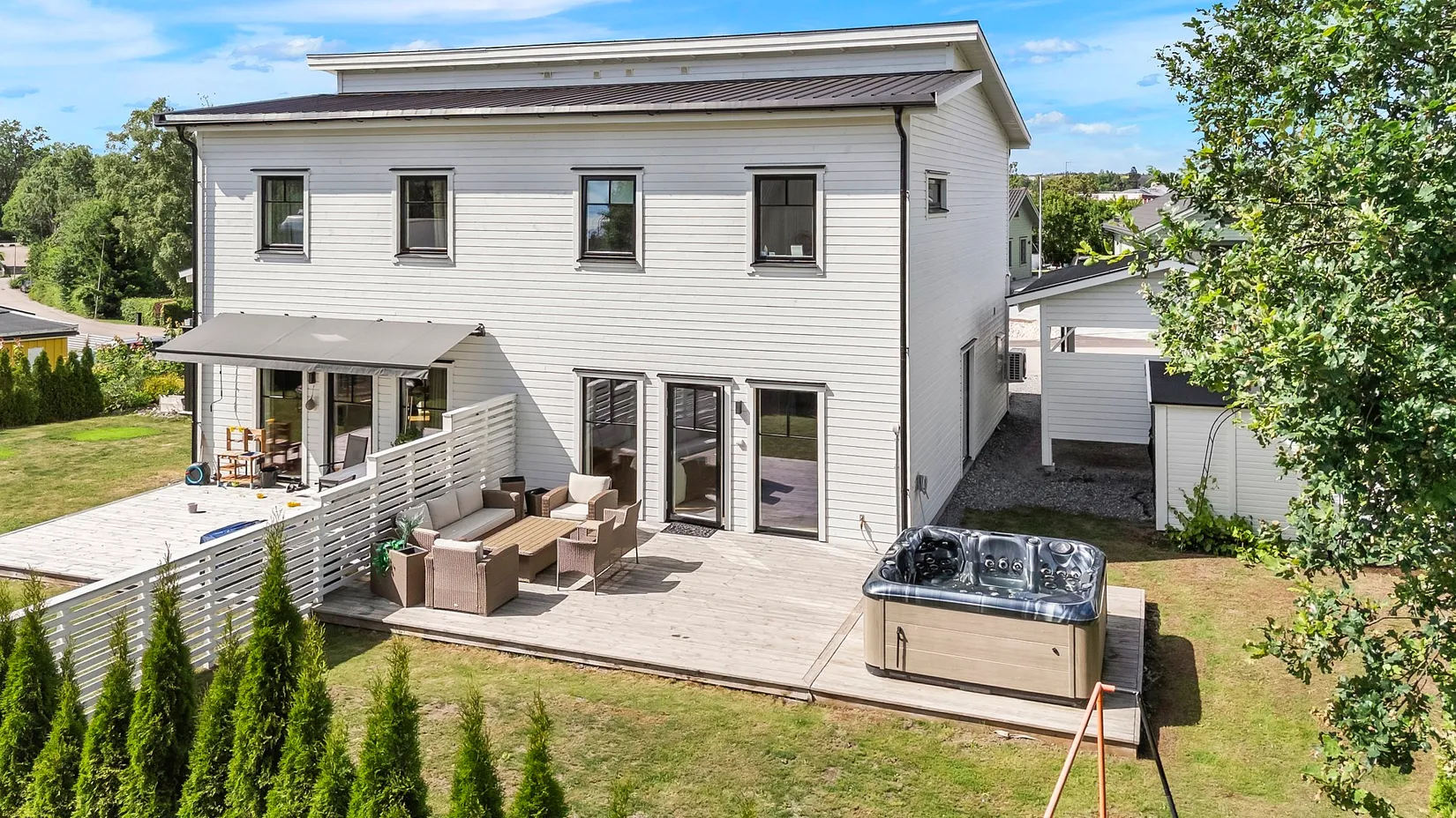 Radhus, Bryggargatan 12B, Hallstahammar