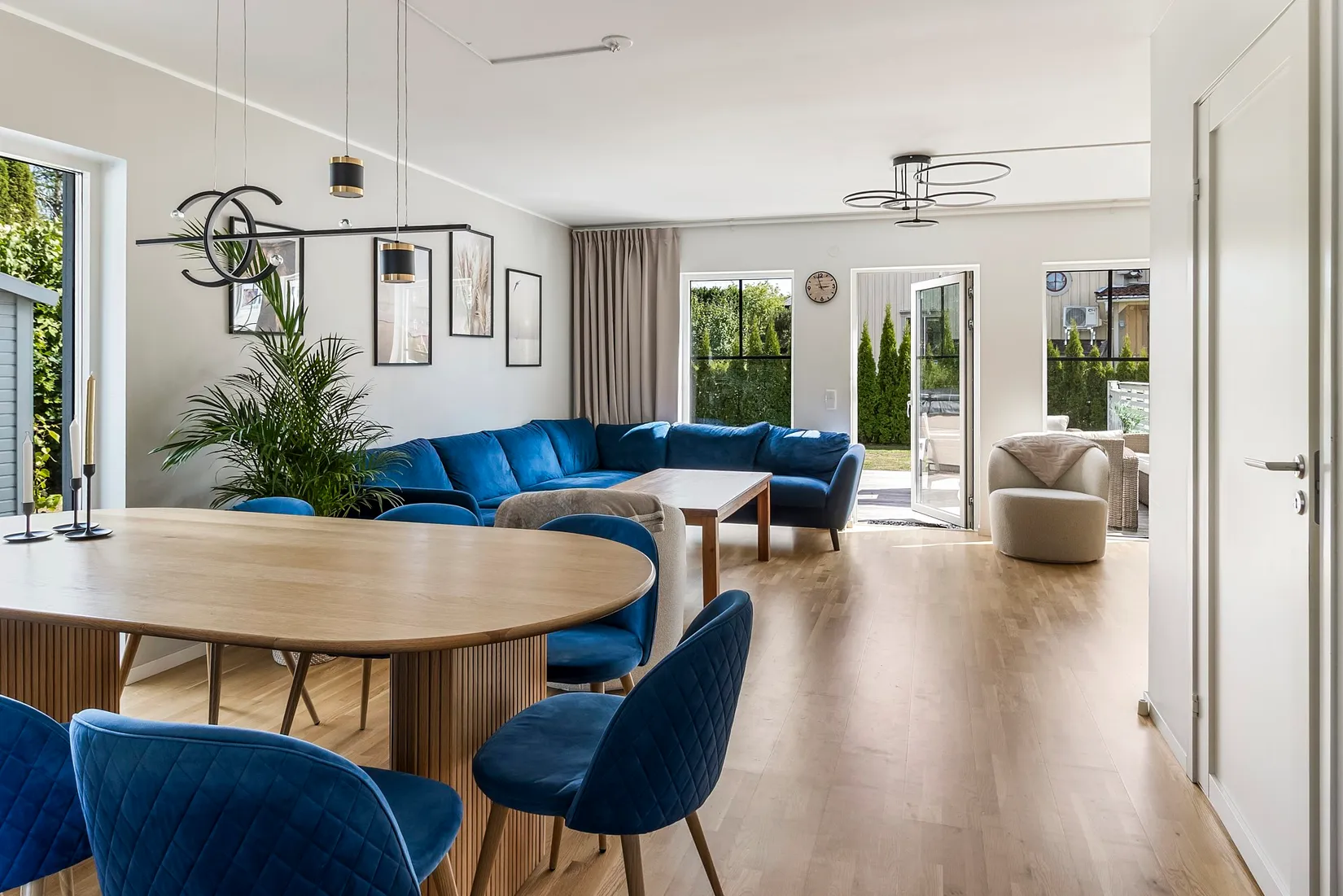 Radhus, Bryggargatan 12B, Hallstahammar