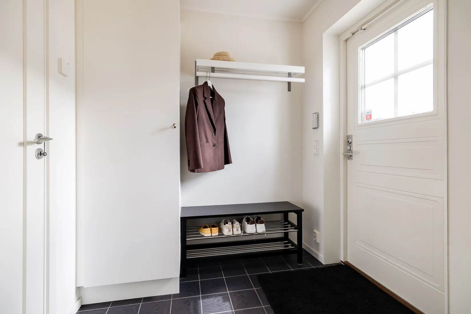 Radhus, Viktor Dahléns Väg 54, Mosås, Örebro
