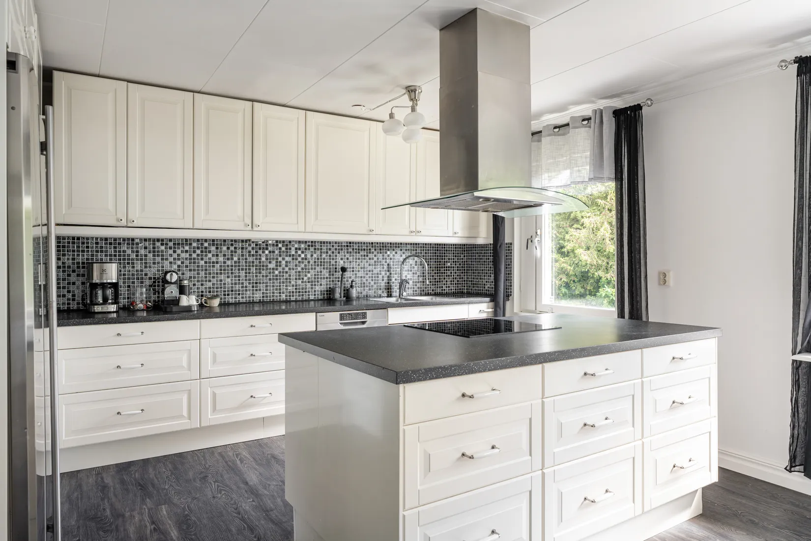Villa, KLAPPERVÄGEN 20, Vallabrink, Täby
