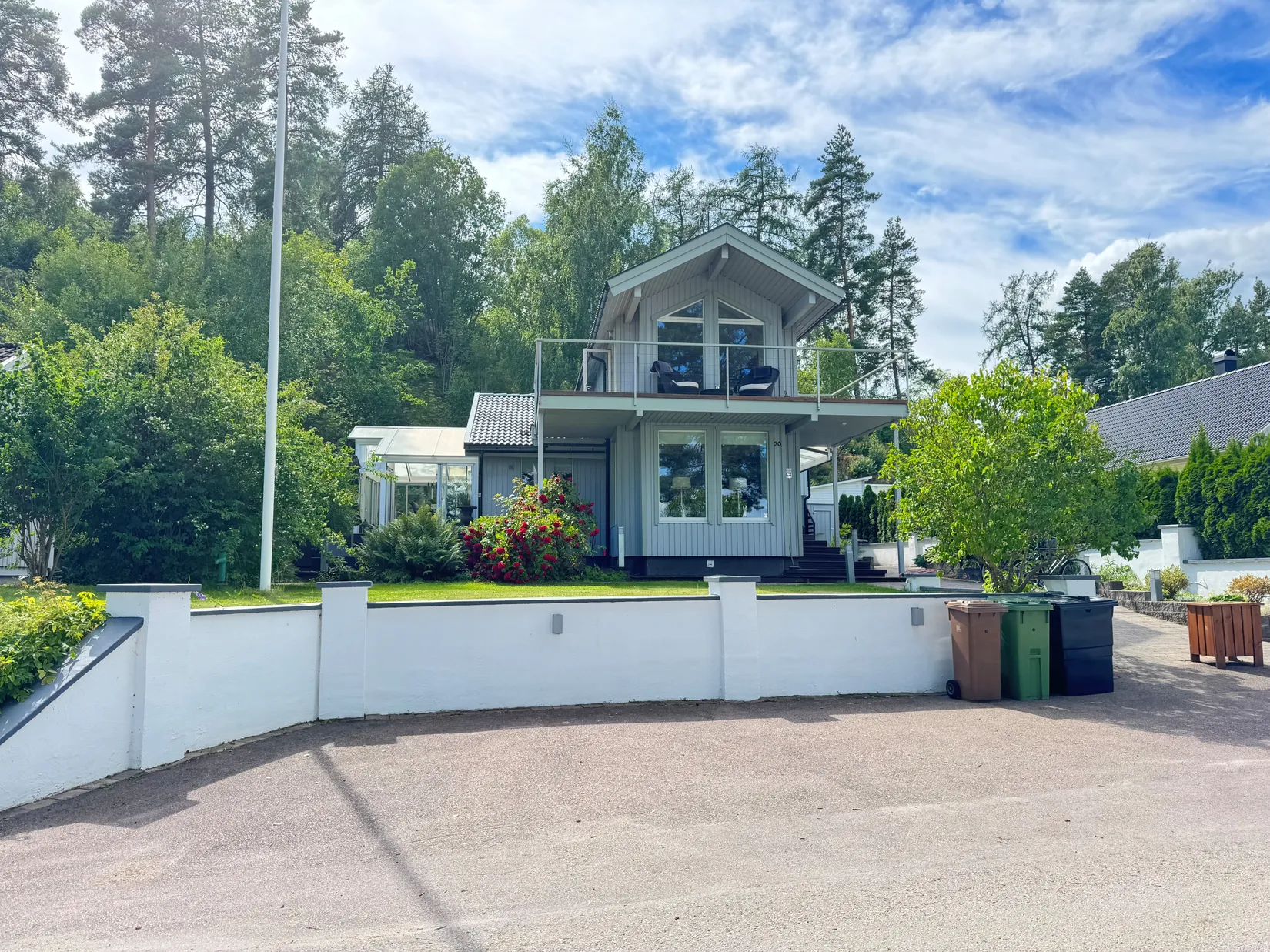 Villa, Sjövägen 20, Malmön, Köping