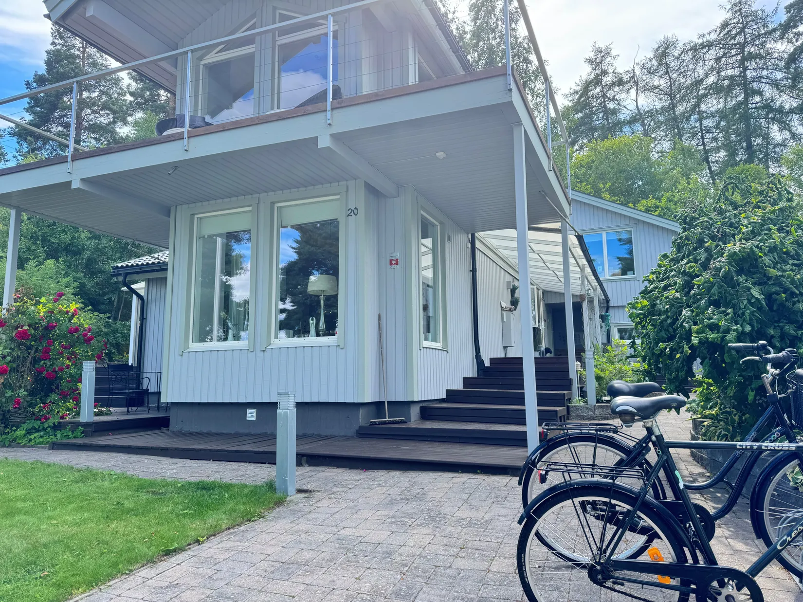 Villa, Sjövägen 20, Malmön, Köping