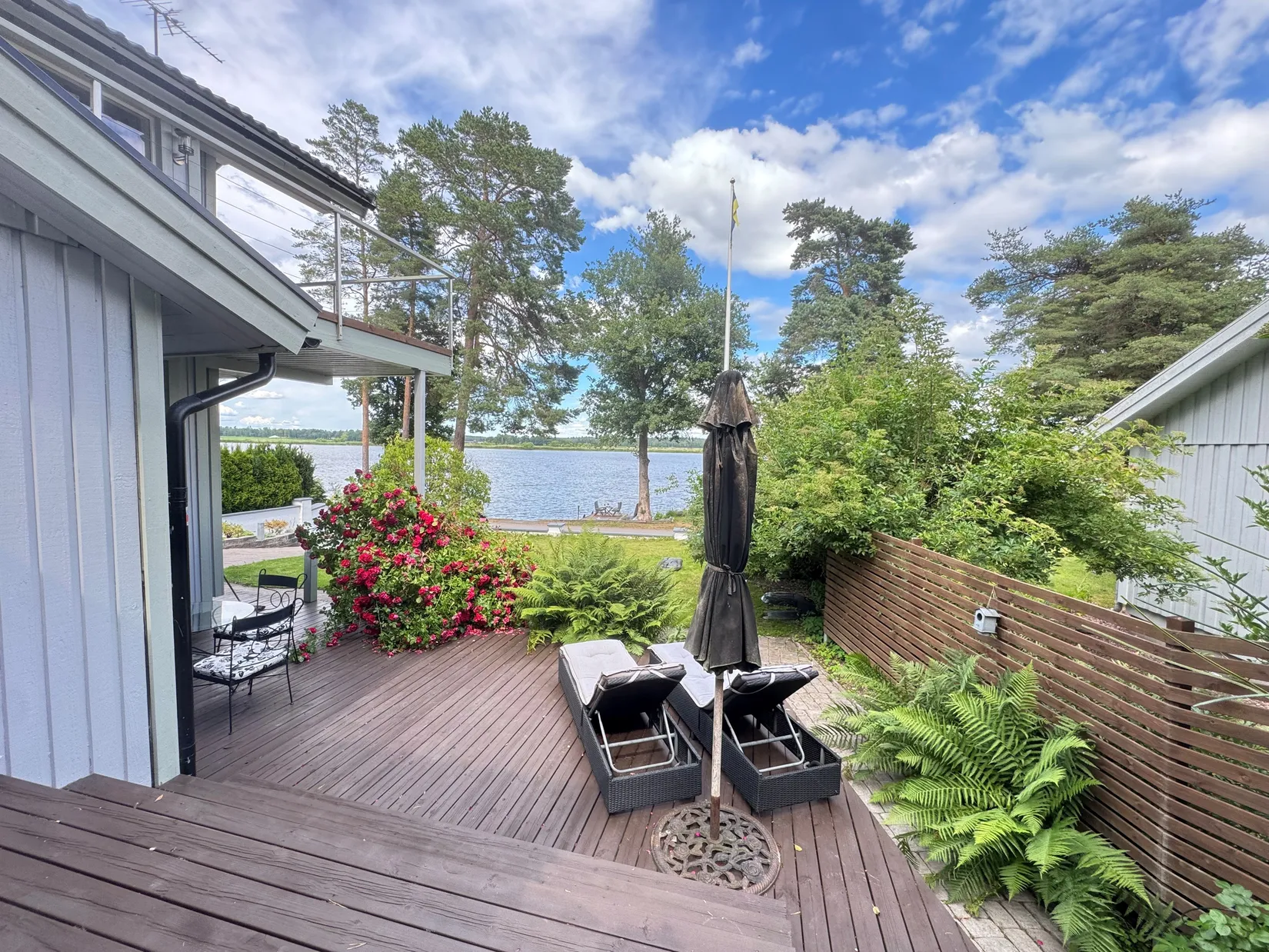 Villa, Sjövägen 20, Malmön, Köping