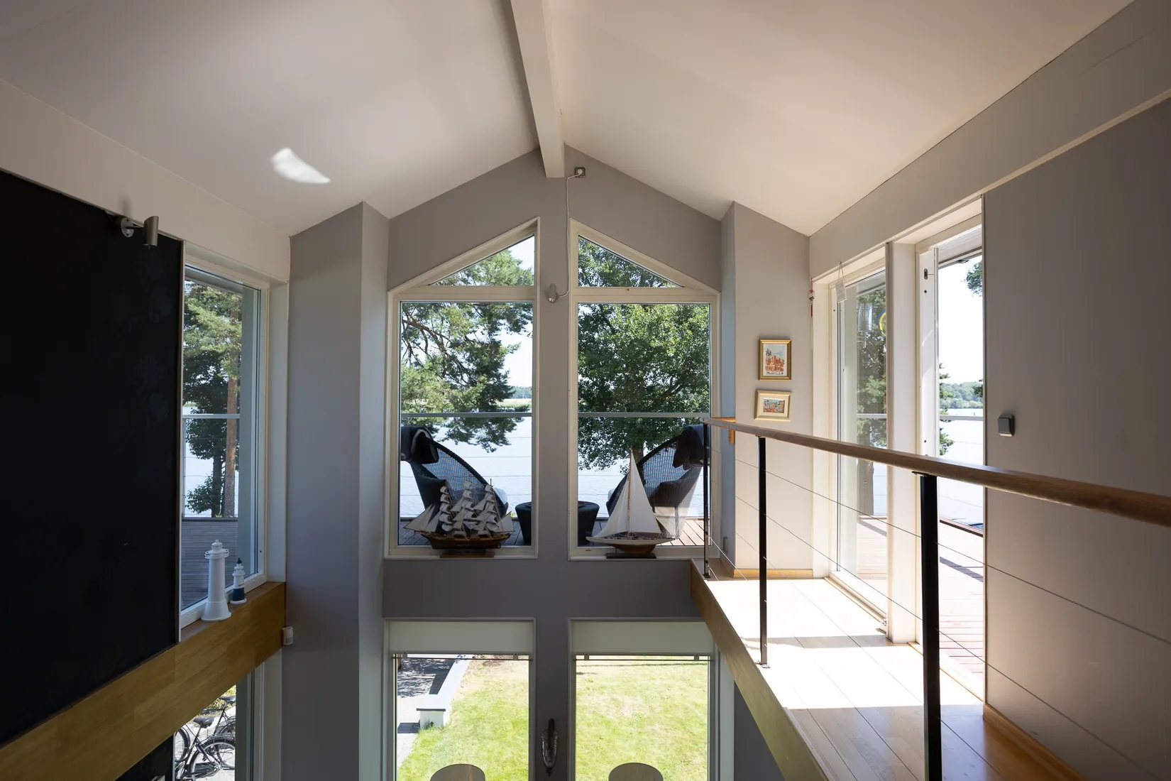 Villa, Sjövägen 20, Malmön, Köping