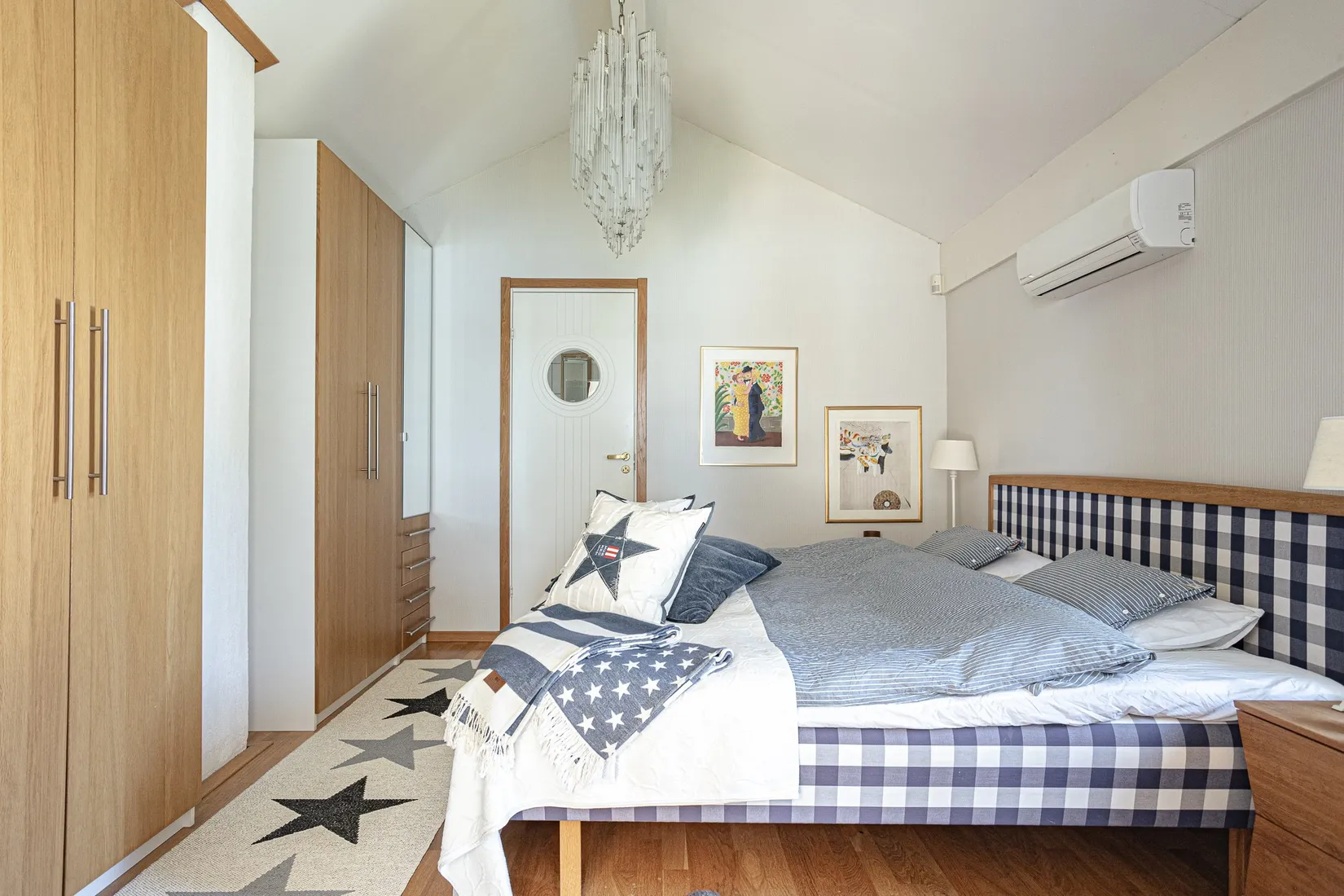 Villa, Sjövägen 20, Malmön, Köping