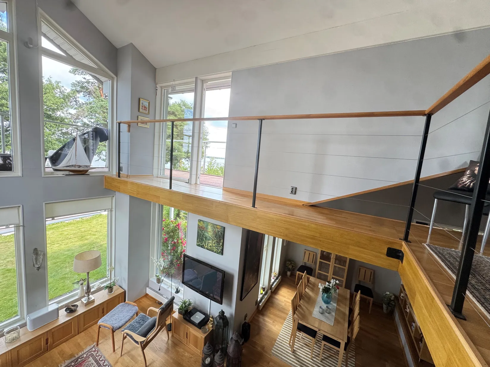 Villa, Sjövägen 20, Malmön, Köping