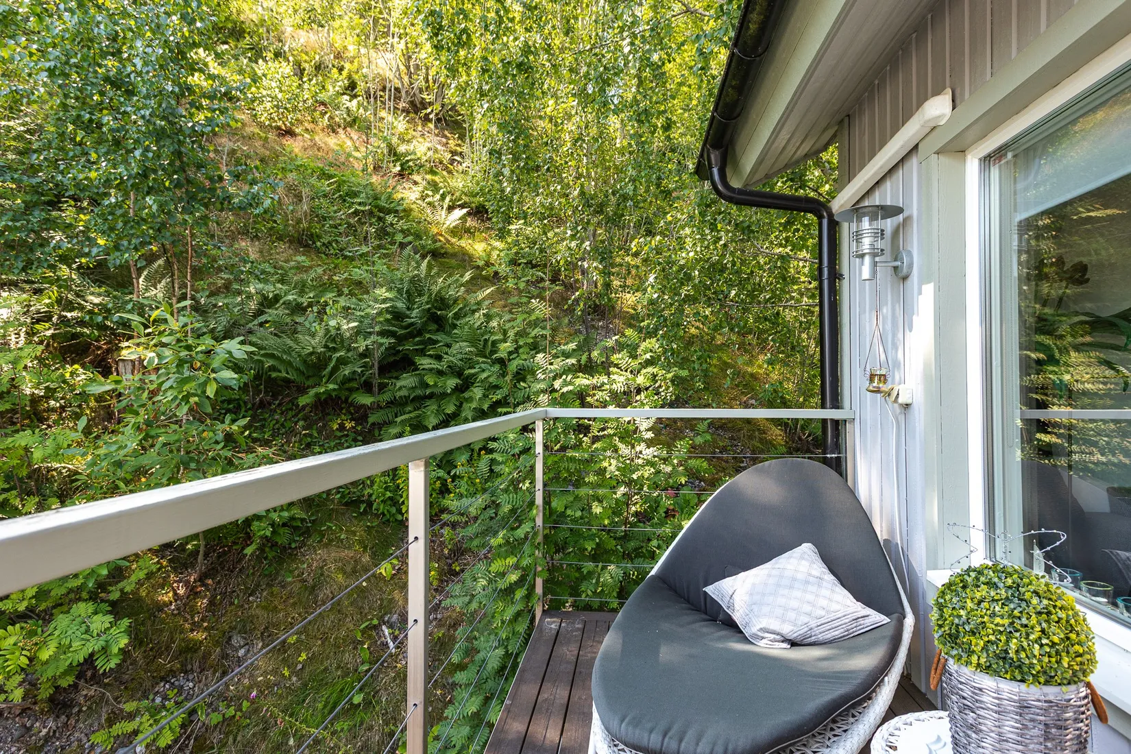 Villa, Sjövägen 20, Malmön, Köping