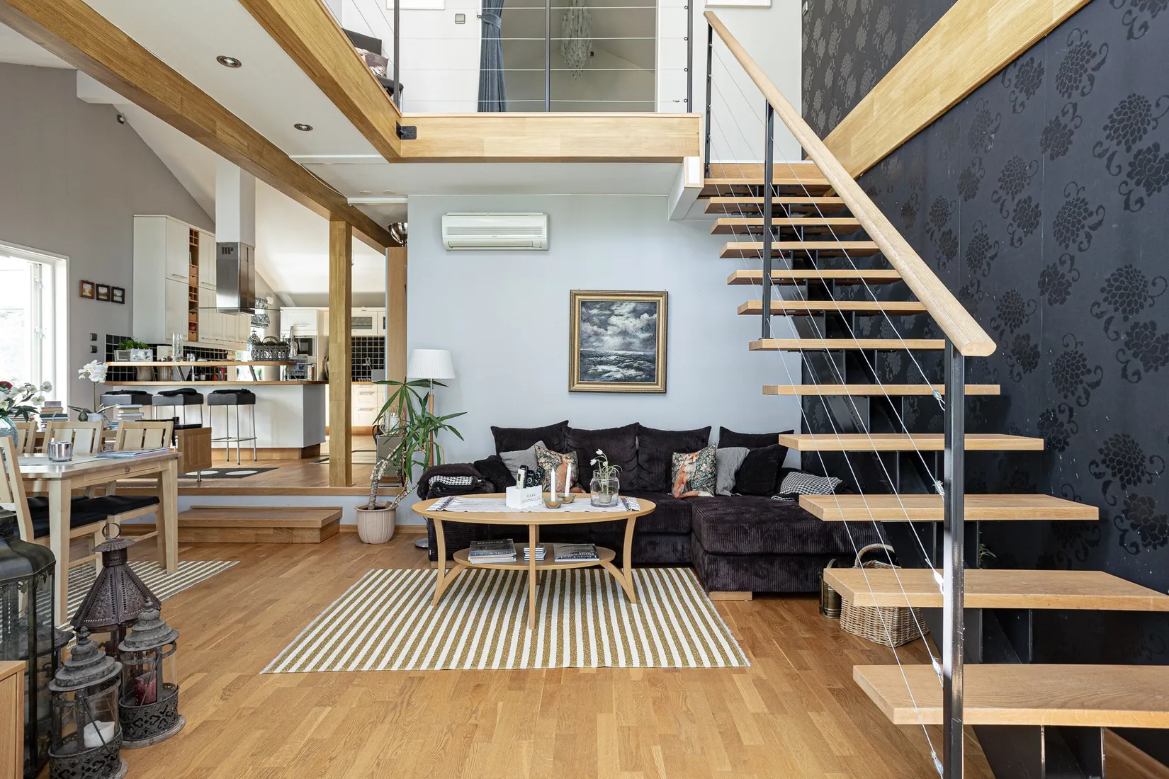 Villa, Sjövägen 20, Malmön, Köping
