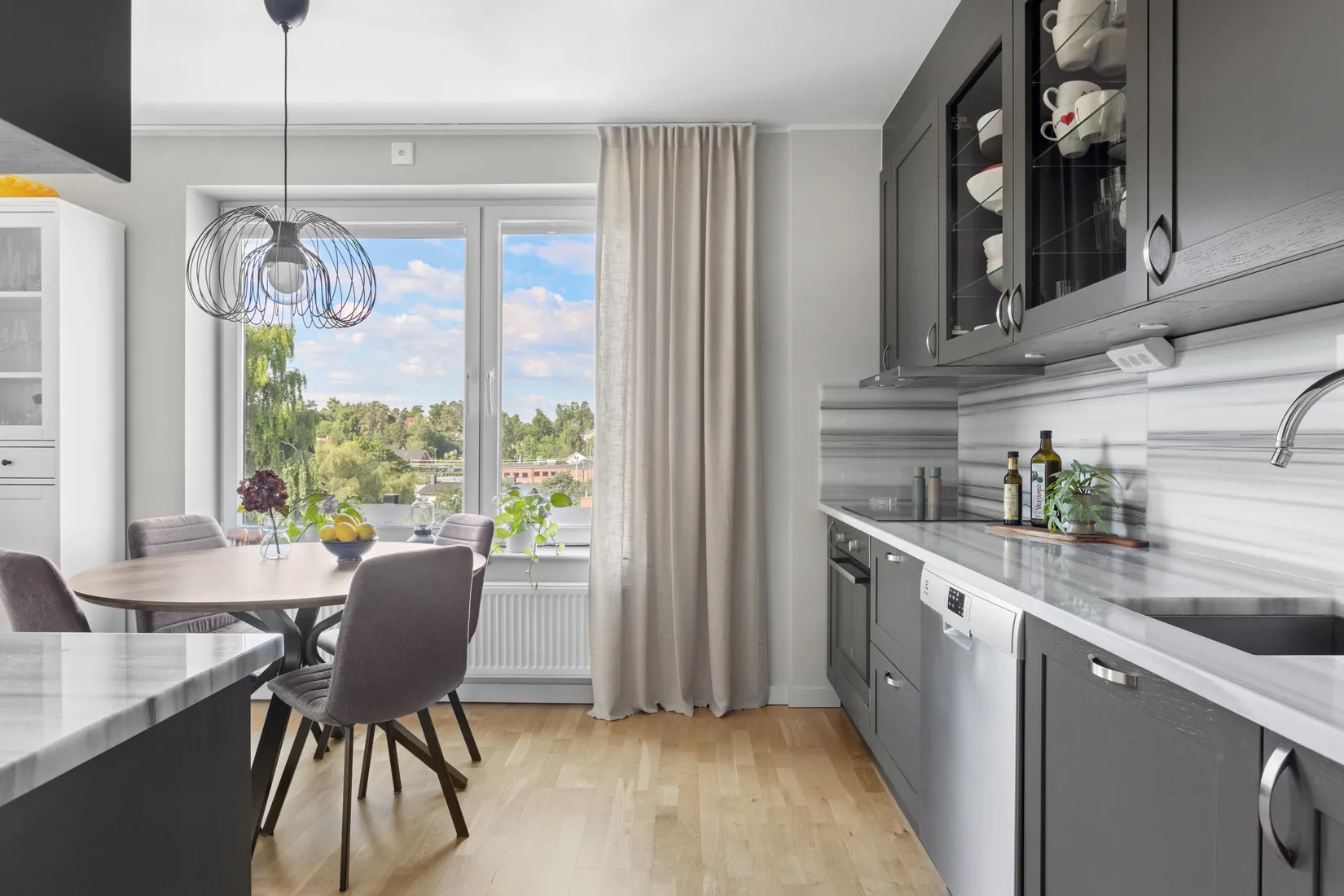 Bostadsrätt, Ekedalsvägen 28, Jakobsberg, Järfälla