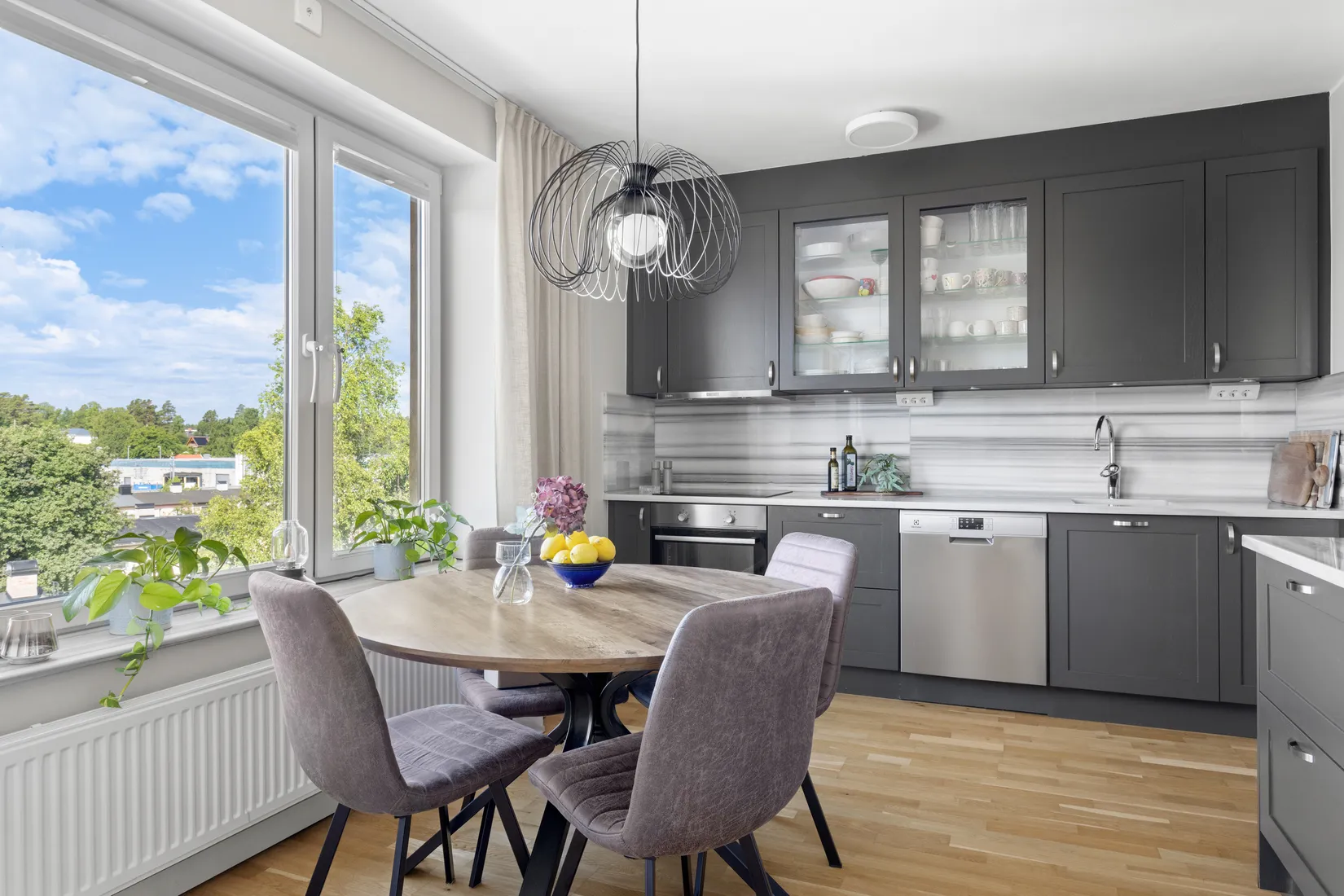 Bostadsrätt, Ekedalsvägen 28, Jakobsberg, Järfälla