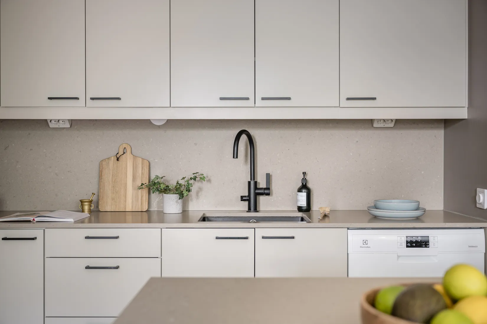 Bostadsrätt, Arvid Tydéns allé 16, Solna