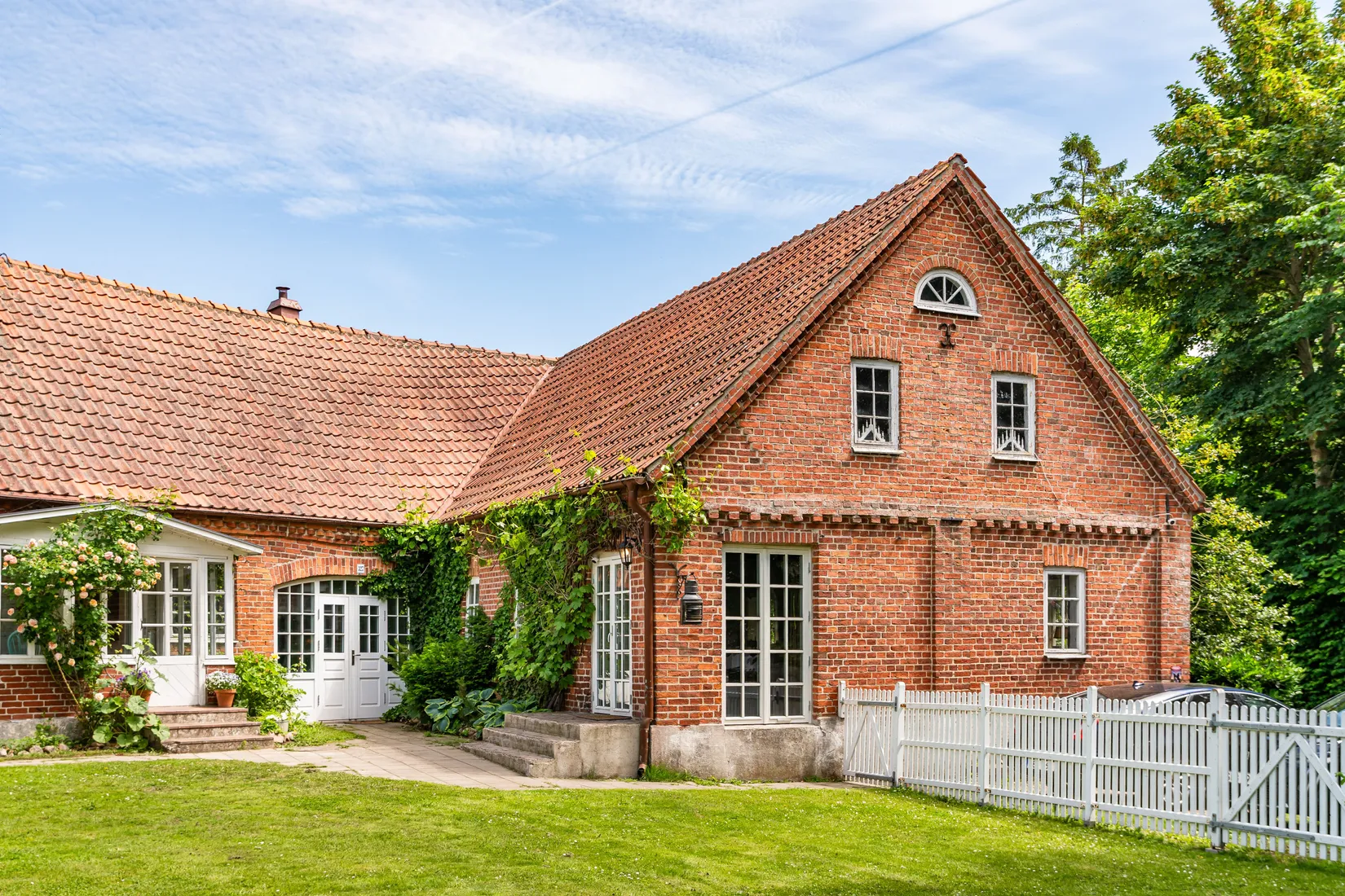 Villa, Svenstorpsvägen 325 och 327, Svenstorp, Ystad